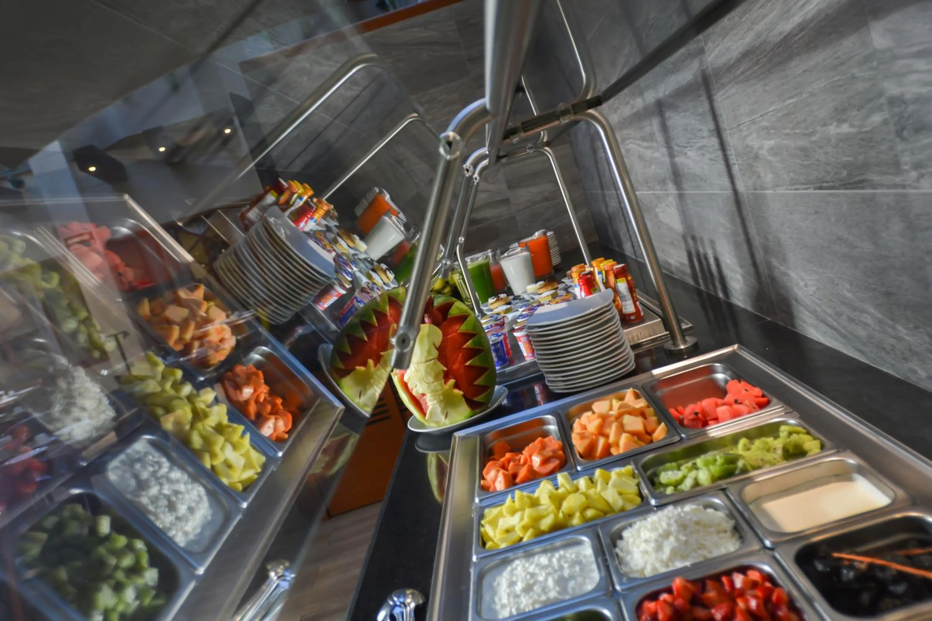 Restaurant/places to eat in Hotel Abastos Plaza