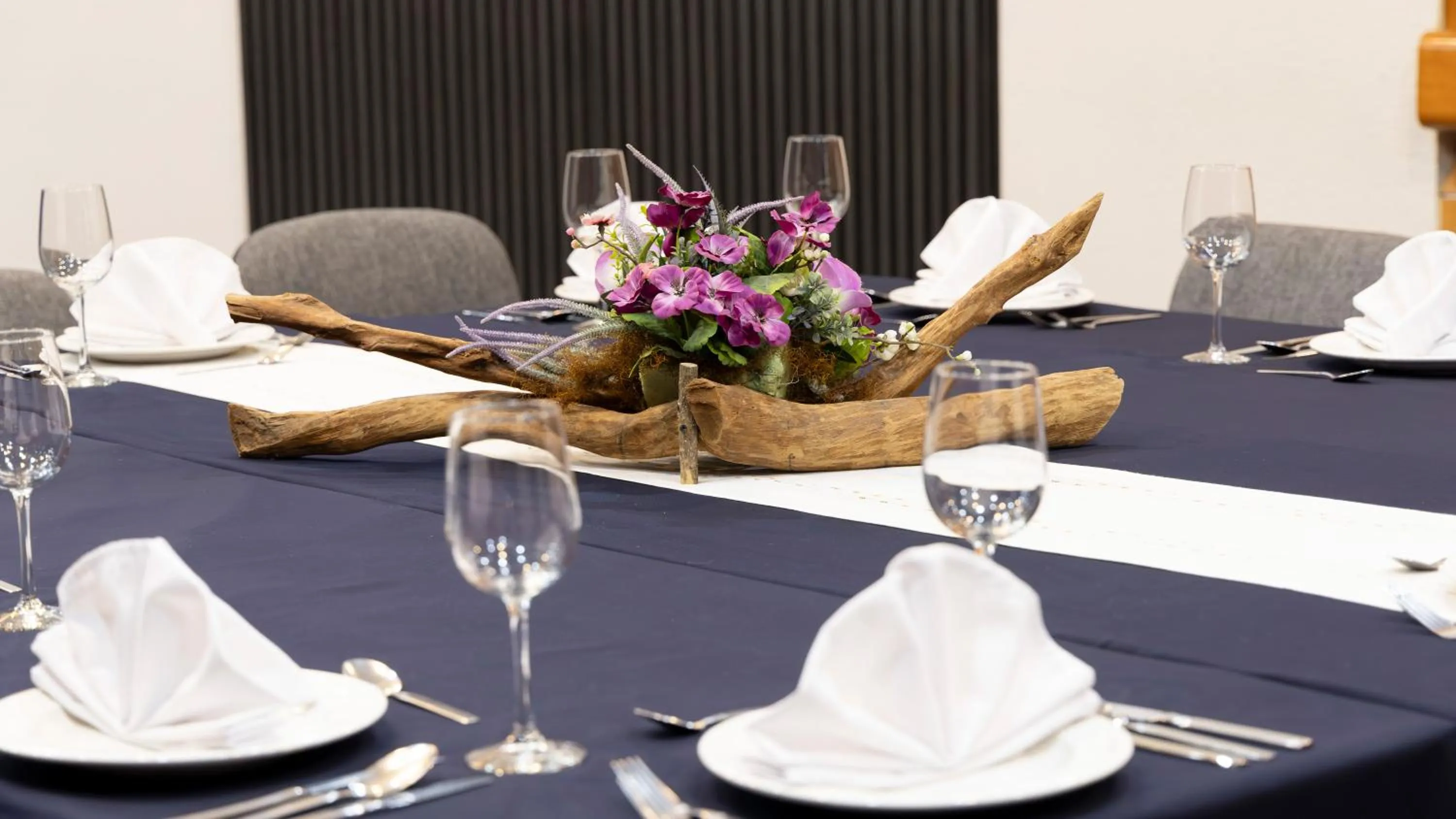Banquet/Function facilities in Hotel Abastos Plaza