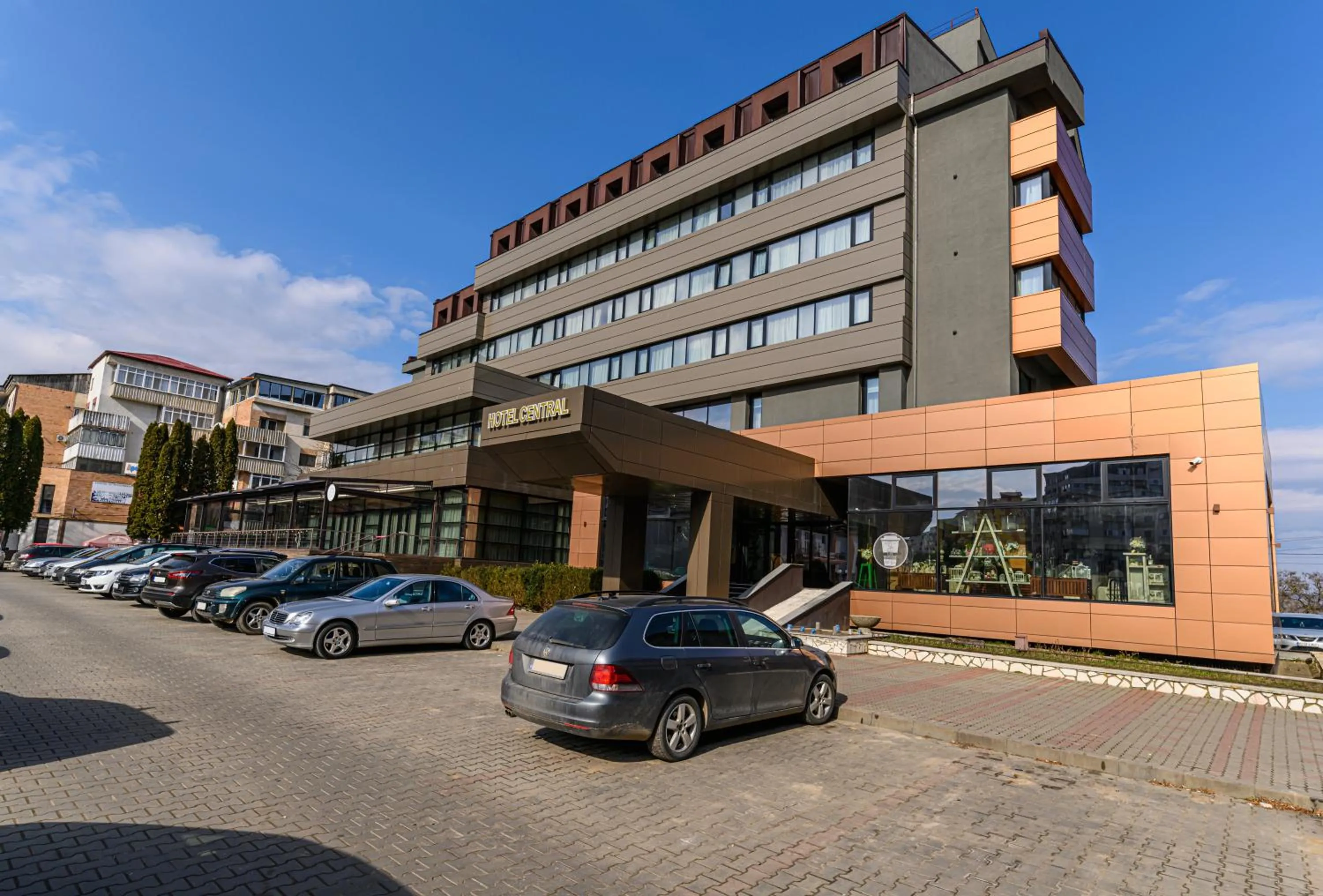Property building in HOTEL CENTRAL Pascani