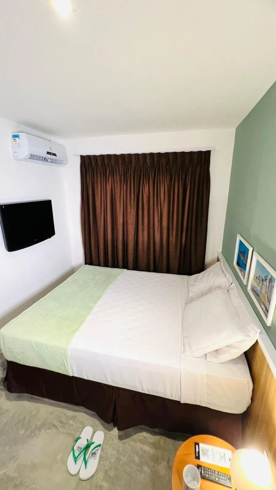 Bed in URB Hotel