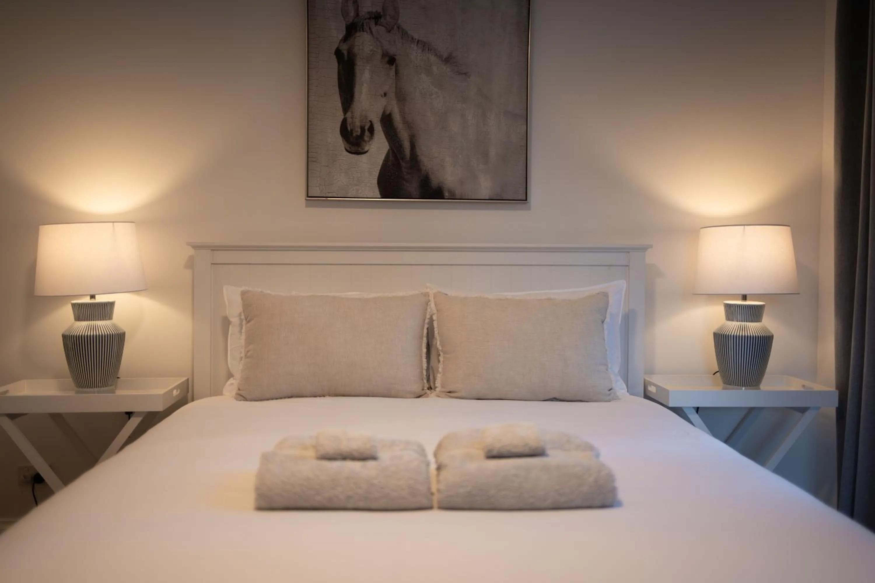 Bedroom, Bed in St Helen's Cottages