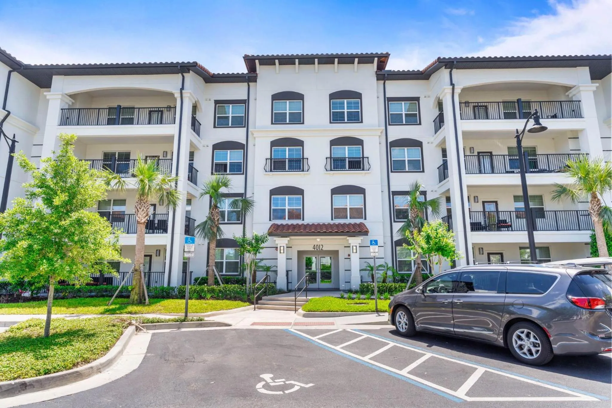 4012 Breakview Drive 410