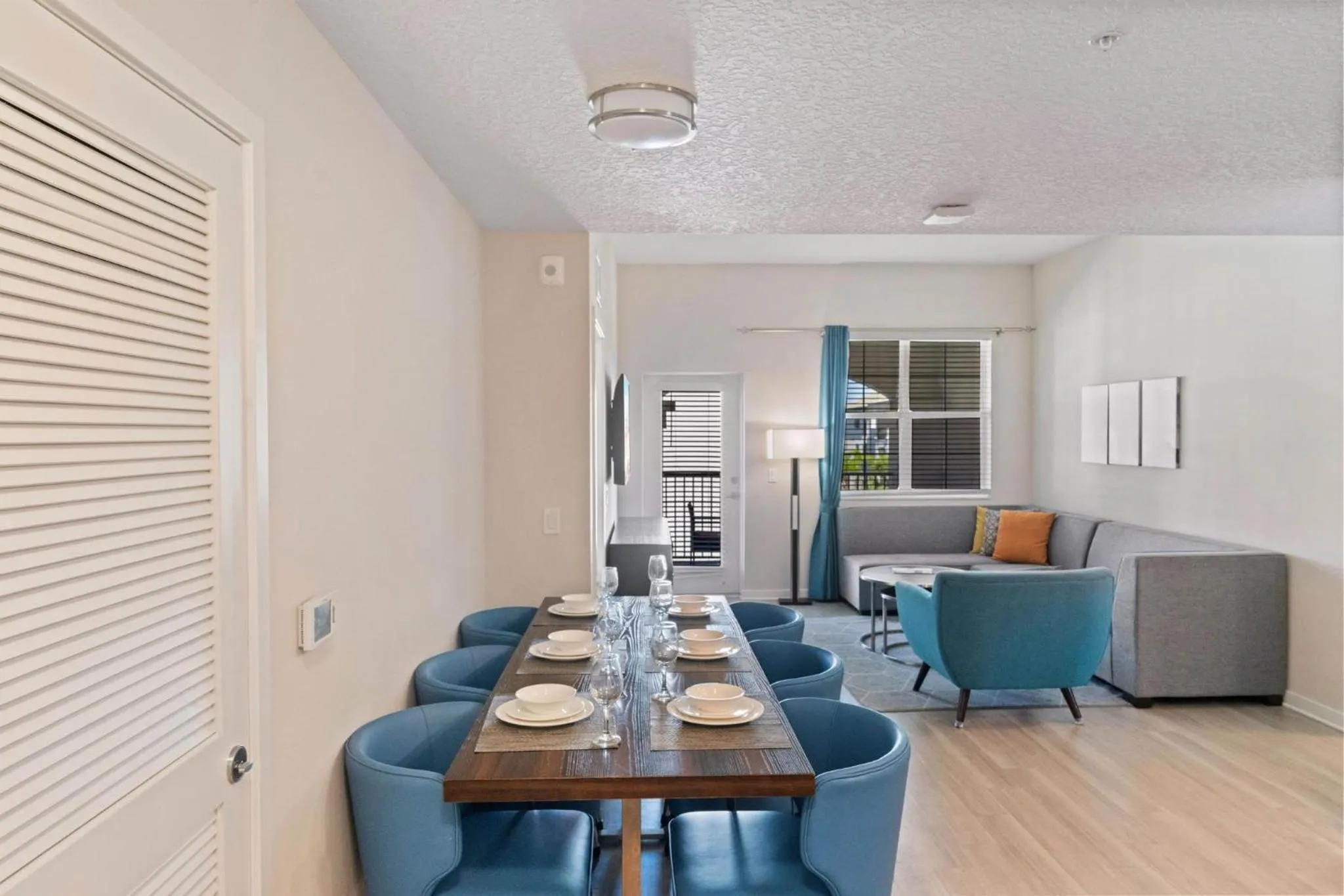 4012 Breakview Drive 410