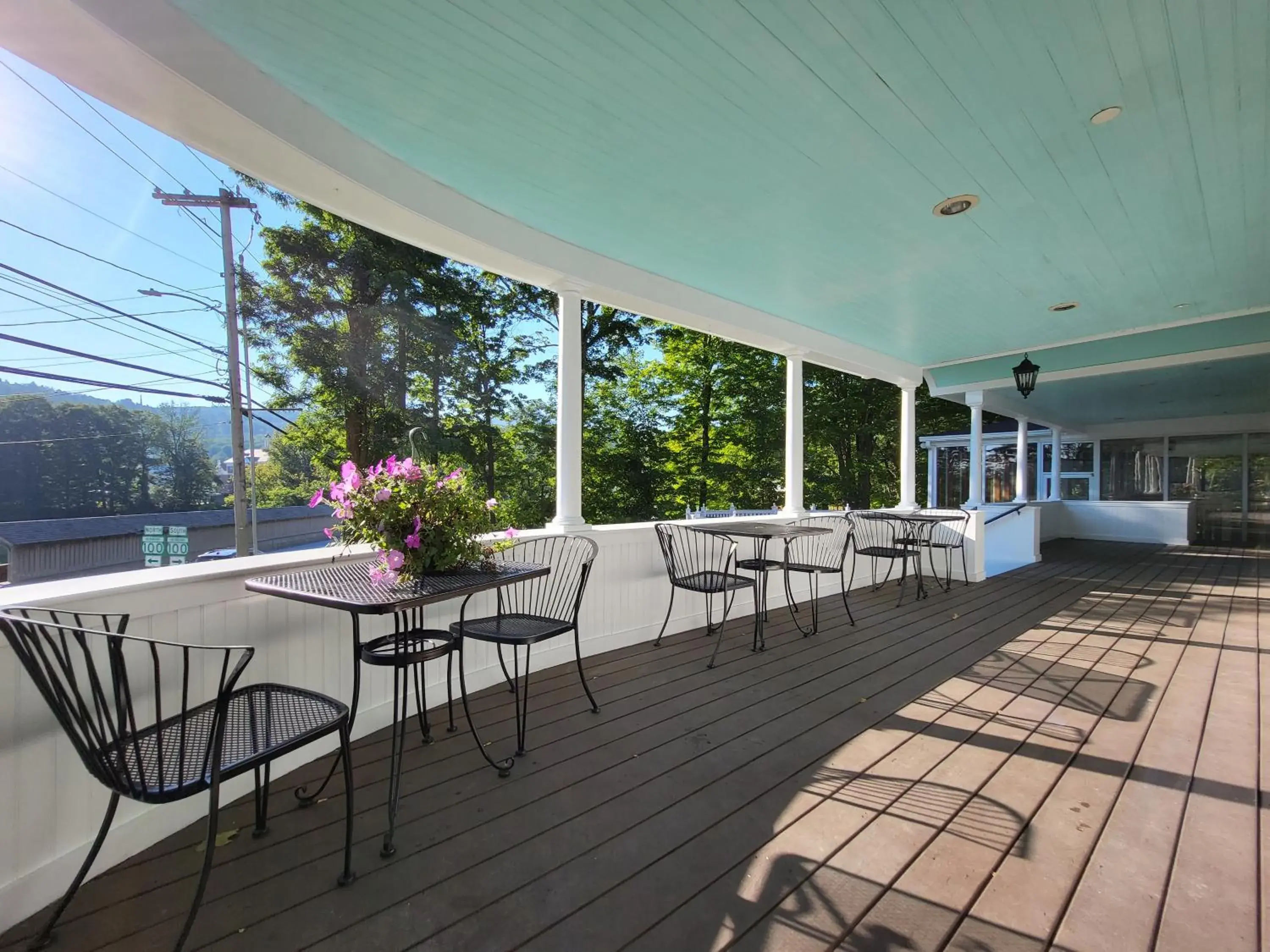 Restaurant/places to eat in The Stowe Village Inn Restaurant/places to eat in The Stowe Village Inn