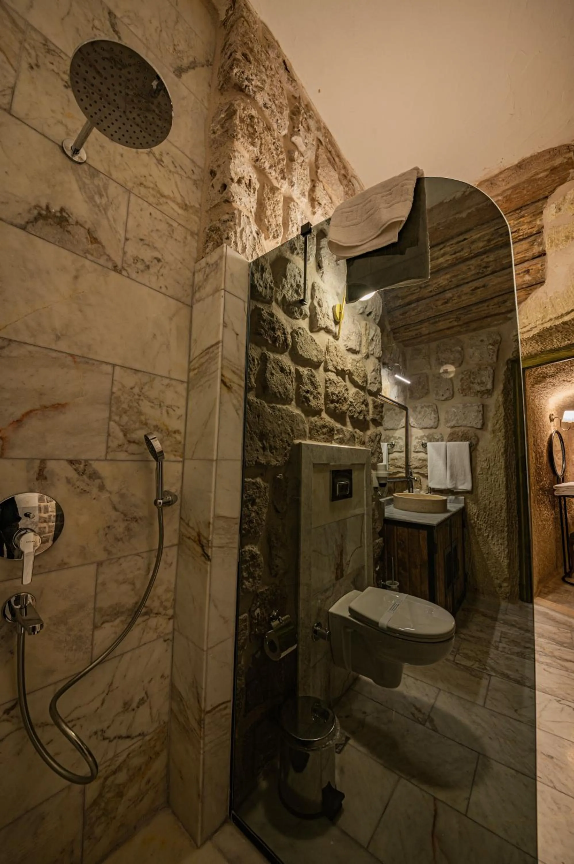 Shower in Janus Cappadocia