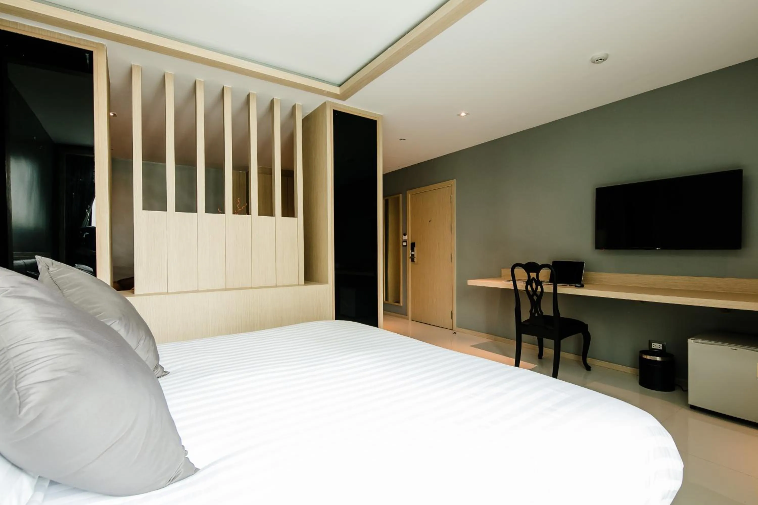 Bedroom, Bed in Three Sukhumvit Hotel - SHA Plus Certified