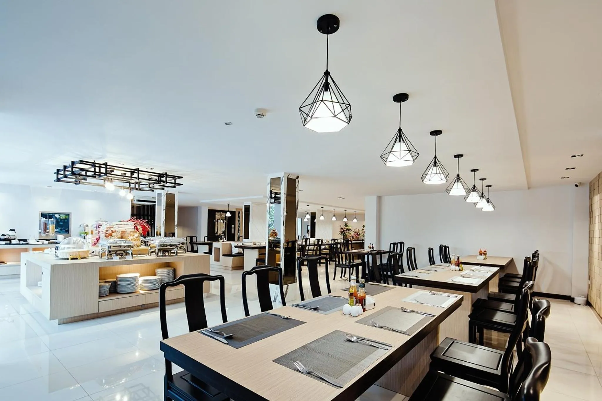 Restaurant/places to eat in Three Sukhumvit Hotel - SHA Plus Certified