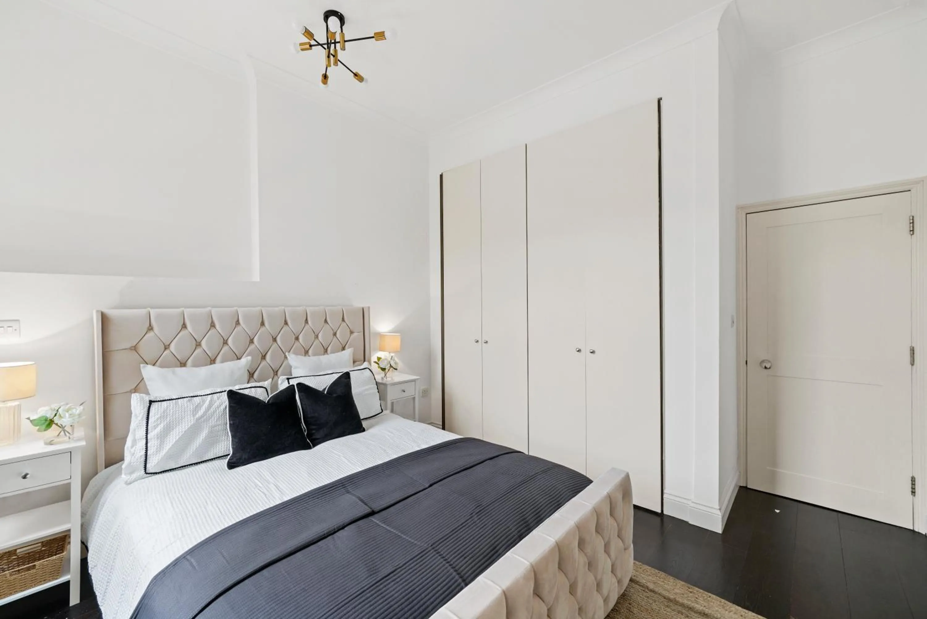 Hububb Luxury Harrods Apartment