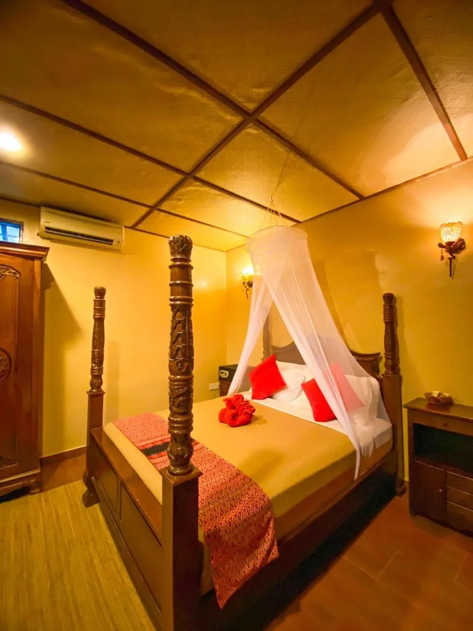 Bedroom, Bed in Ombak Dive Resort Perhentian Island