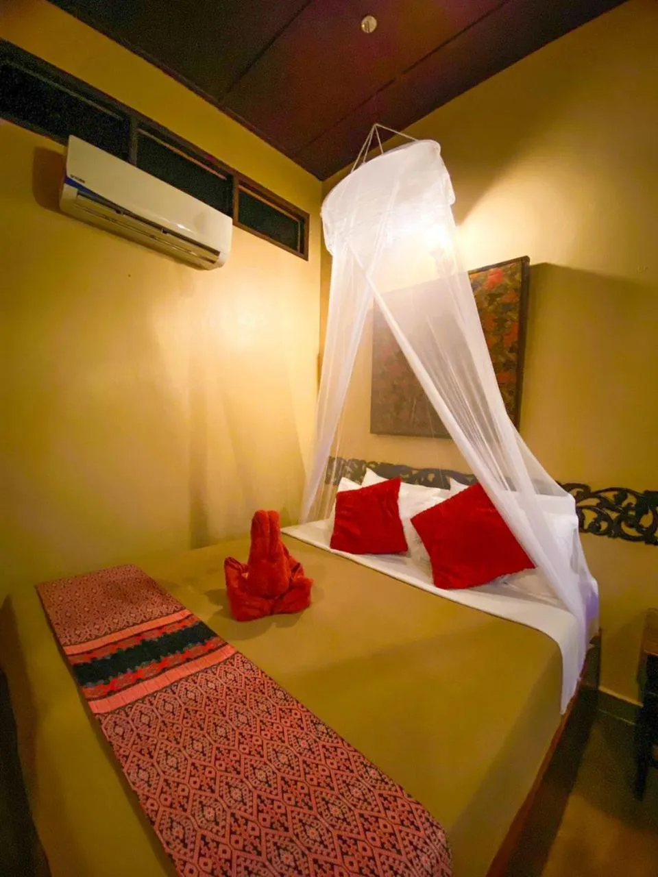 Bedroom, Bed in Ombak Dive Resort Perhentian Island