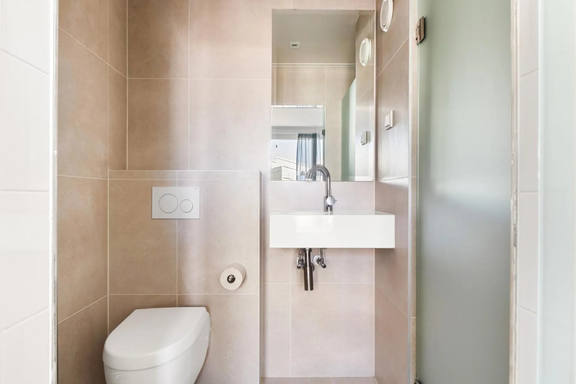 Toilet in Strandhotel Zoutelande