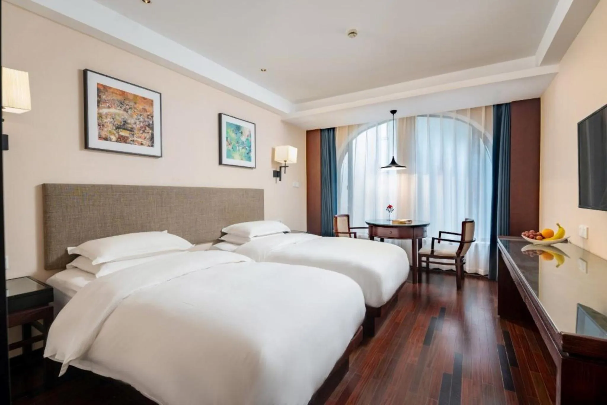 Photo of the whole room, Bed in SSAW Boutique Hotel Shanghai Hongkou