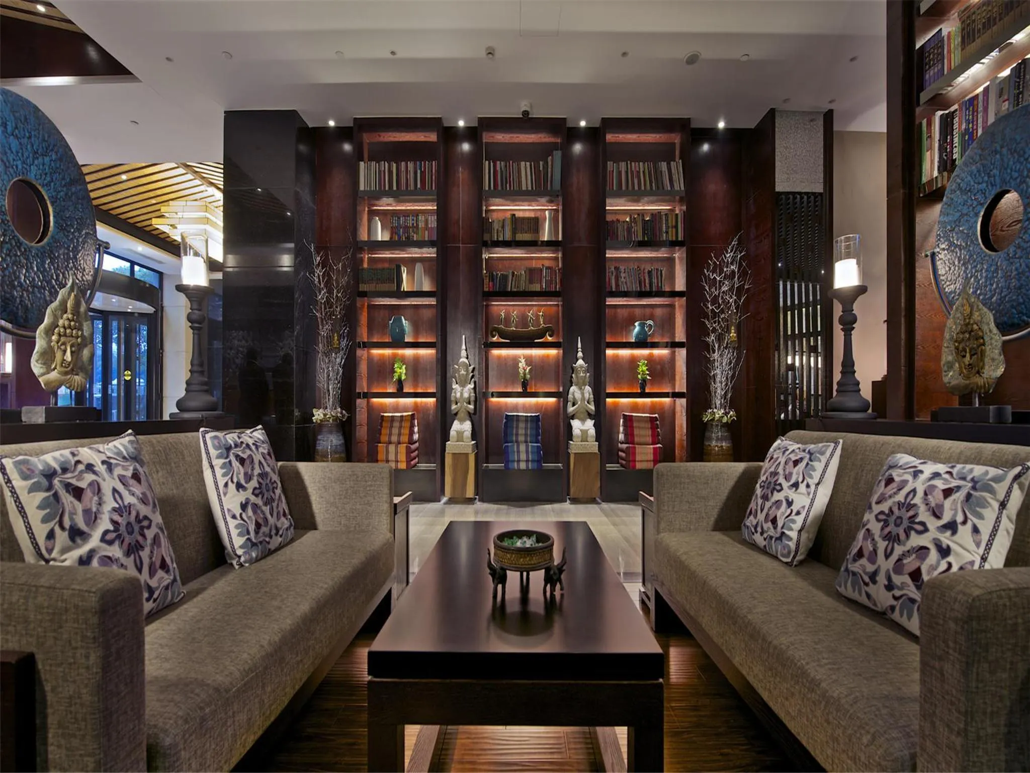 Lobby or reception in SSAW Boutique Hotel Shanghai Hongkou