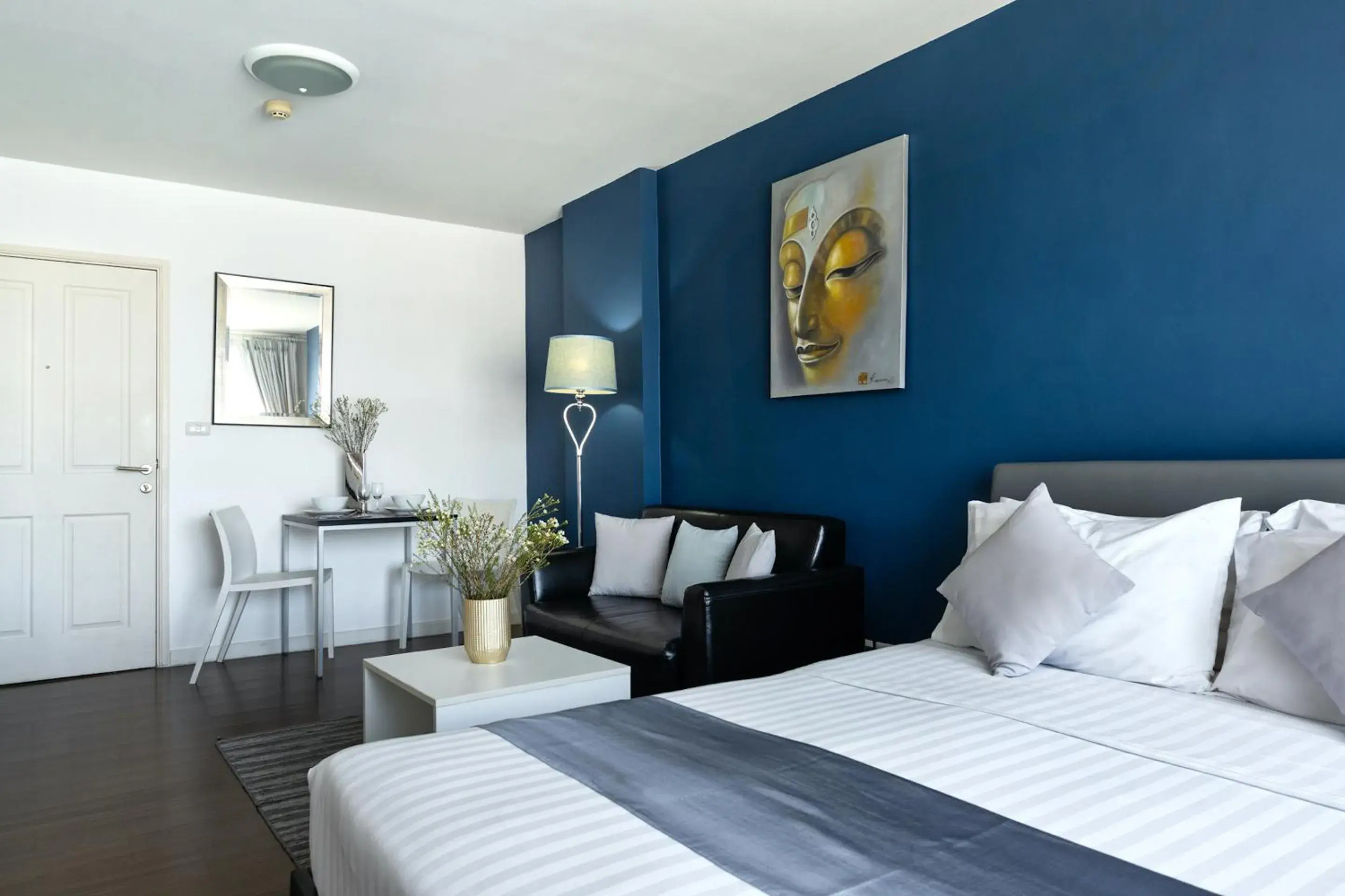 Bedroom in First Choice Suites SHA Plus Extra Bedroom in First Choice Suites SHA Plus Extra