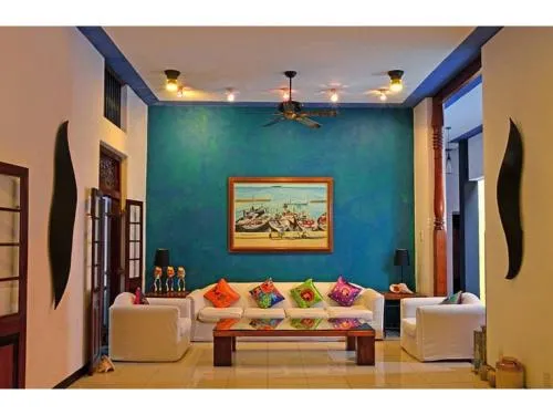 Villa Capers