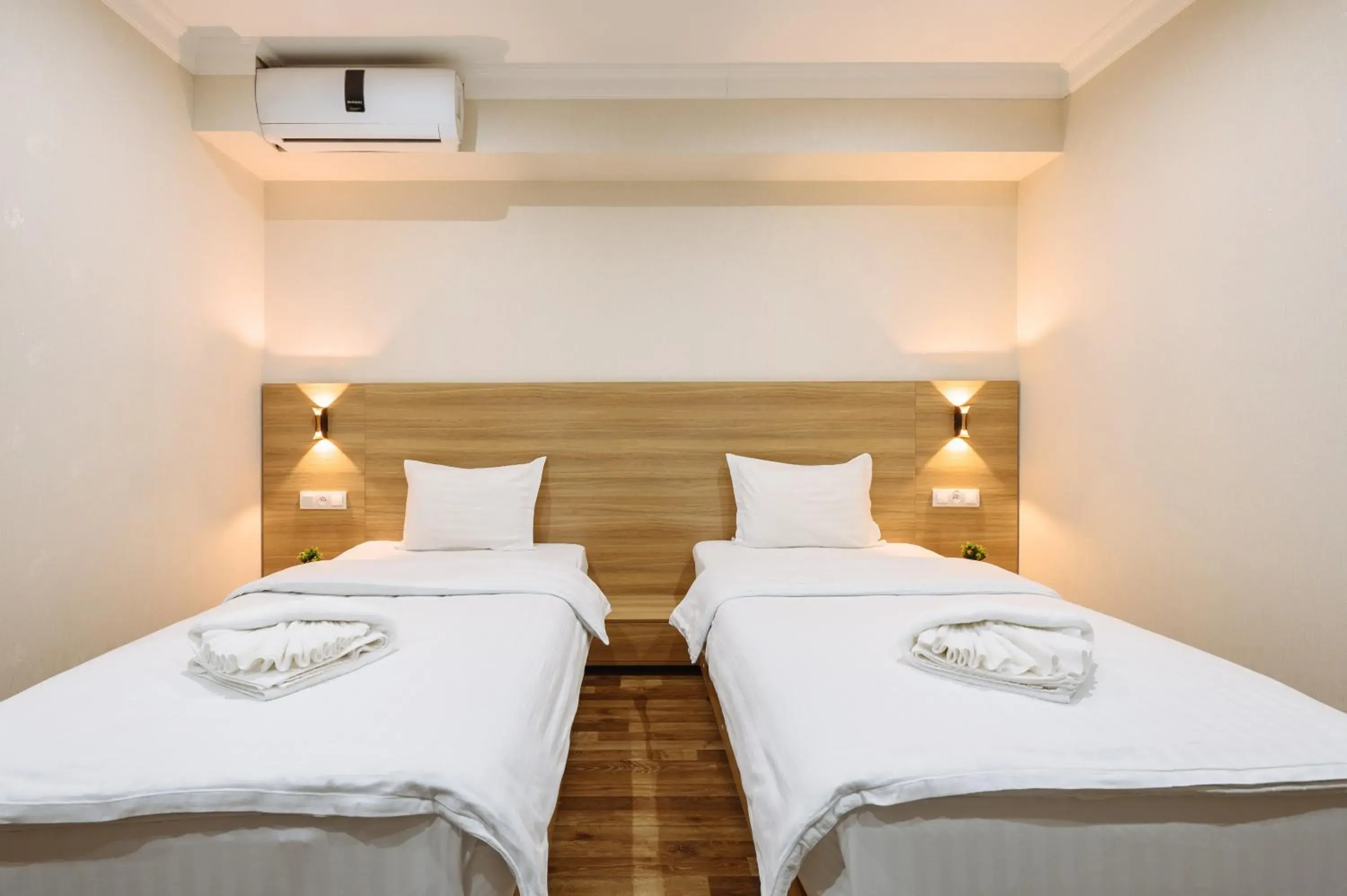 Standard Double or Twin Room - single occupancy in Sofiya Tashkent Hotel Standard Double or Twin Room - single occupancy in Sofiya Tashkent Hotel