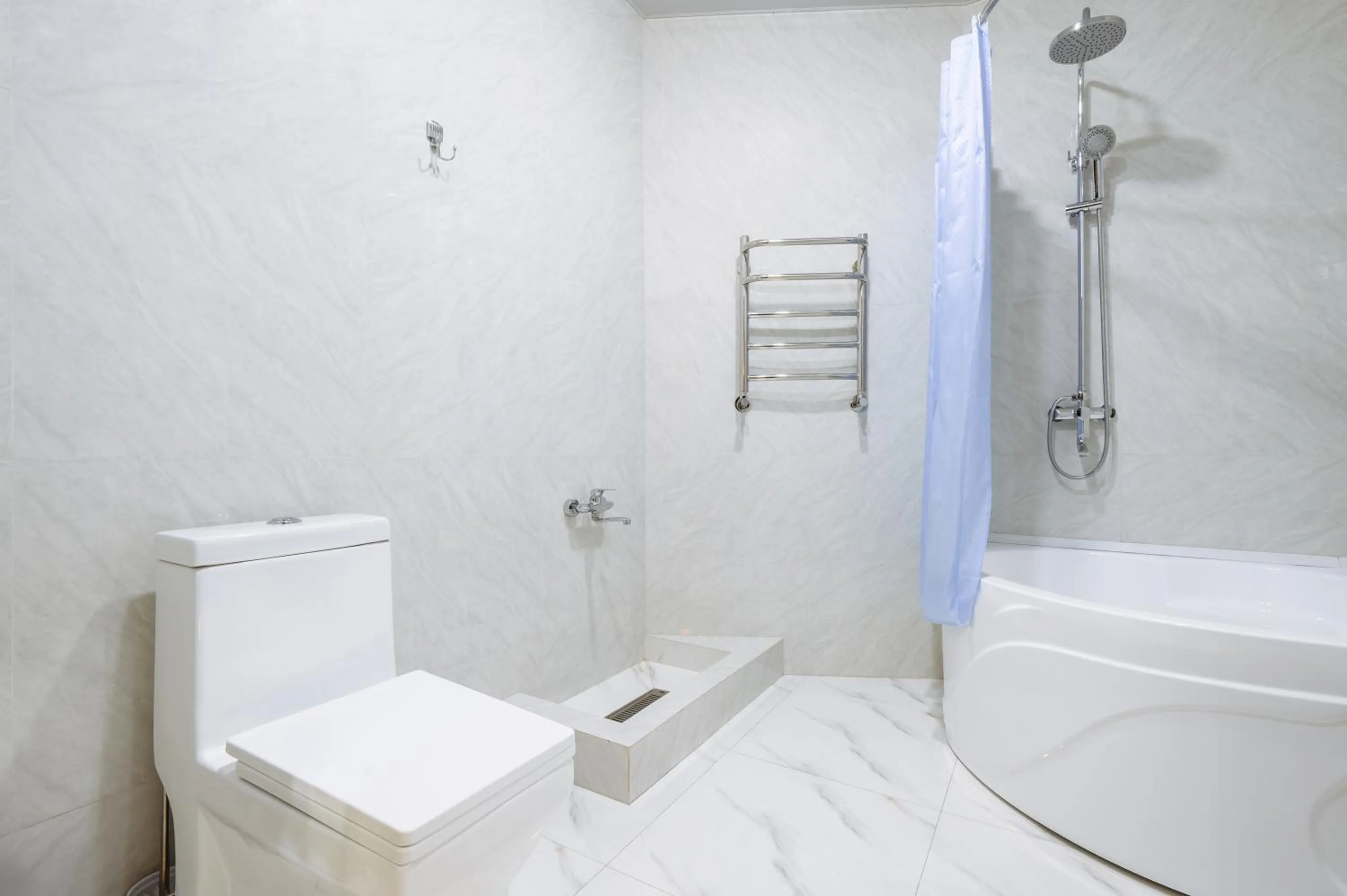 Toilet in Sofiya Tashkent Hotel