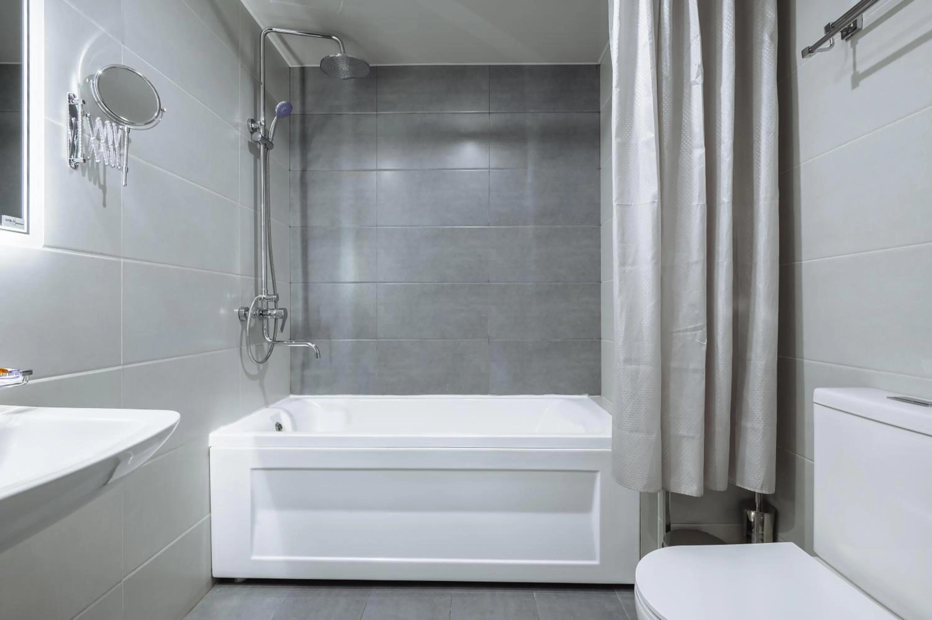 Bathroom in Sofiya Tashkent Hotel