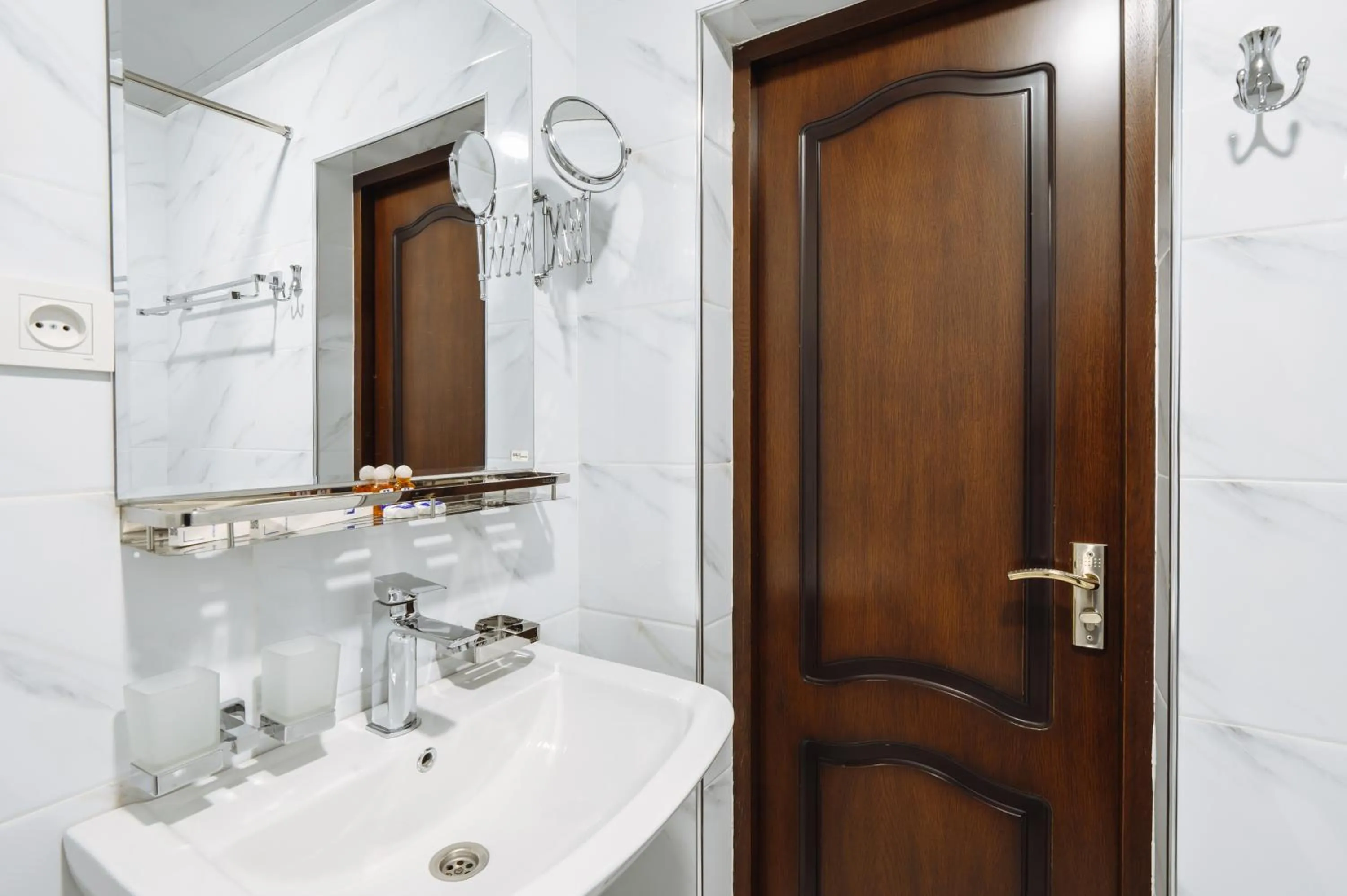 Bathroom in Sofiya Tashkent Hotel