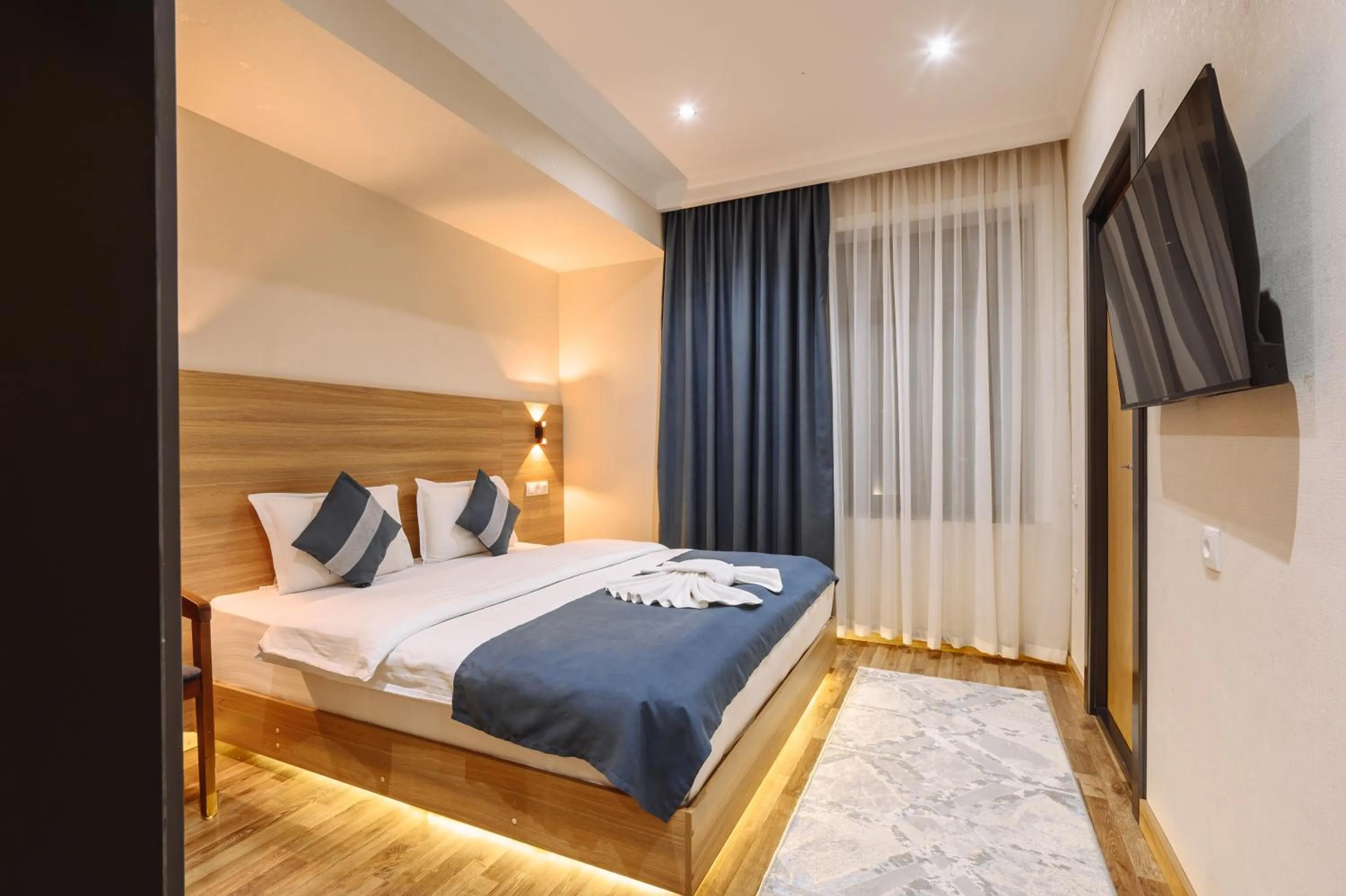 Photo of the whole room, Bed in Sofiya Tashkent Hotel