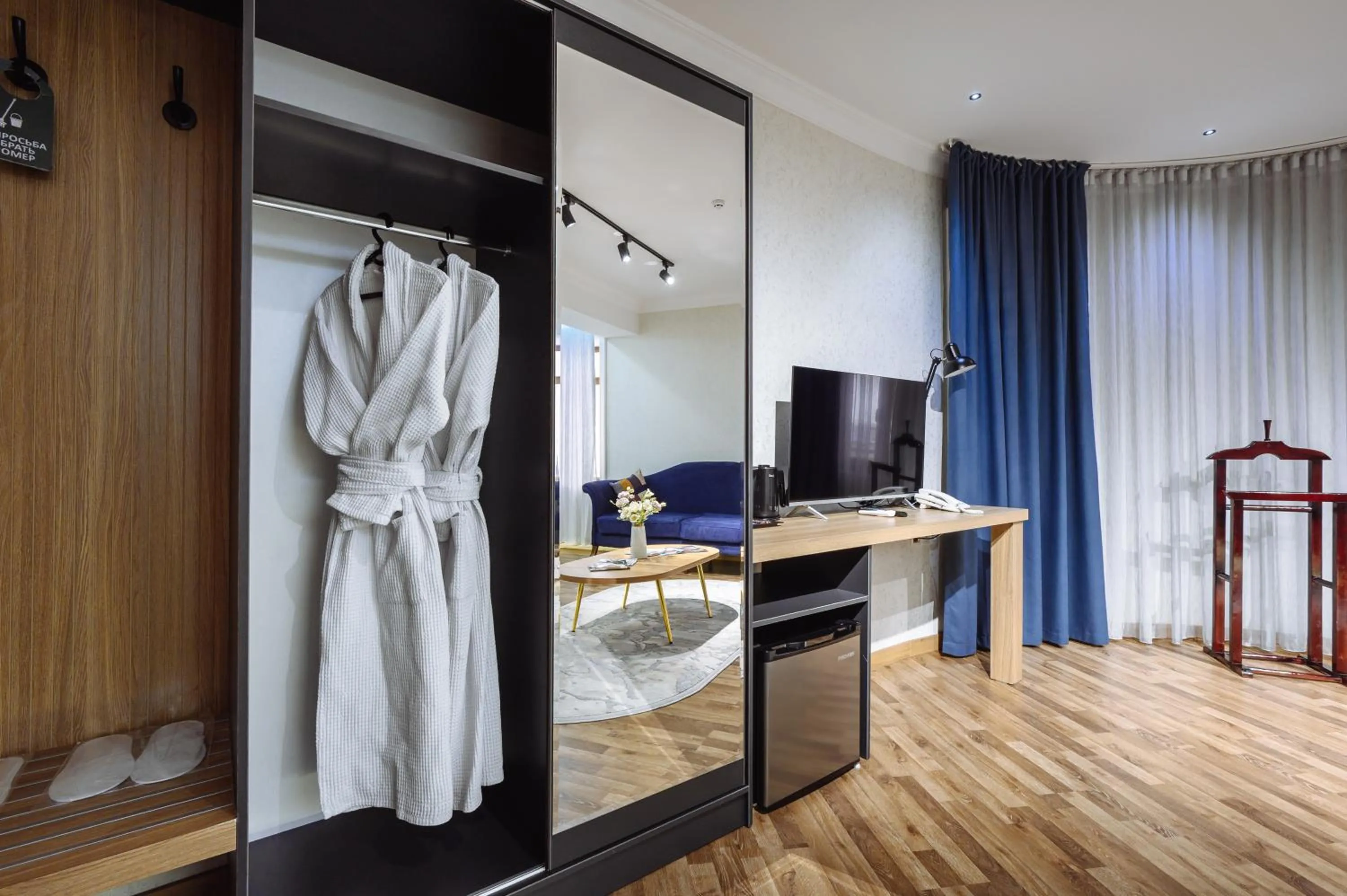 TV and multimedia, Bed in Sofiya Tashkent Hotel