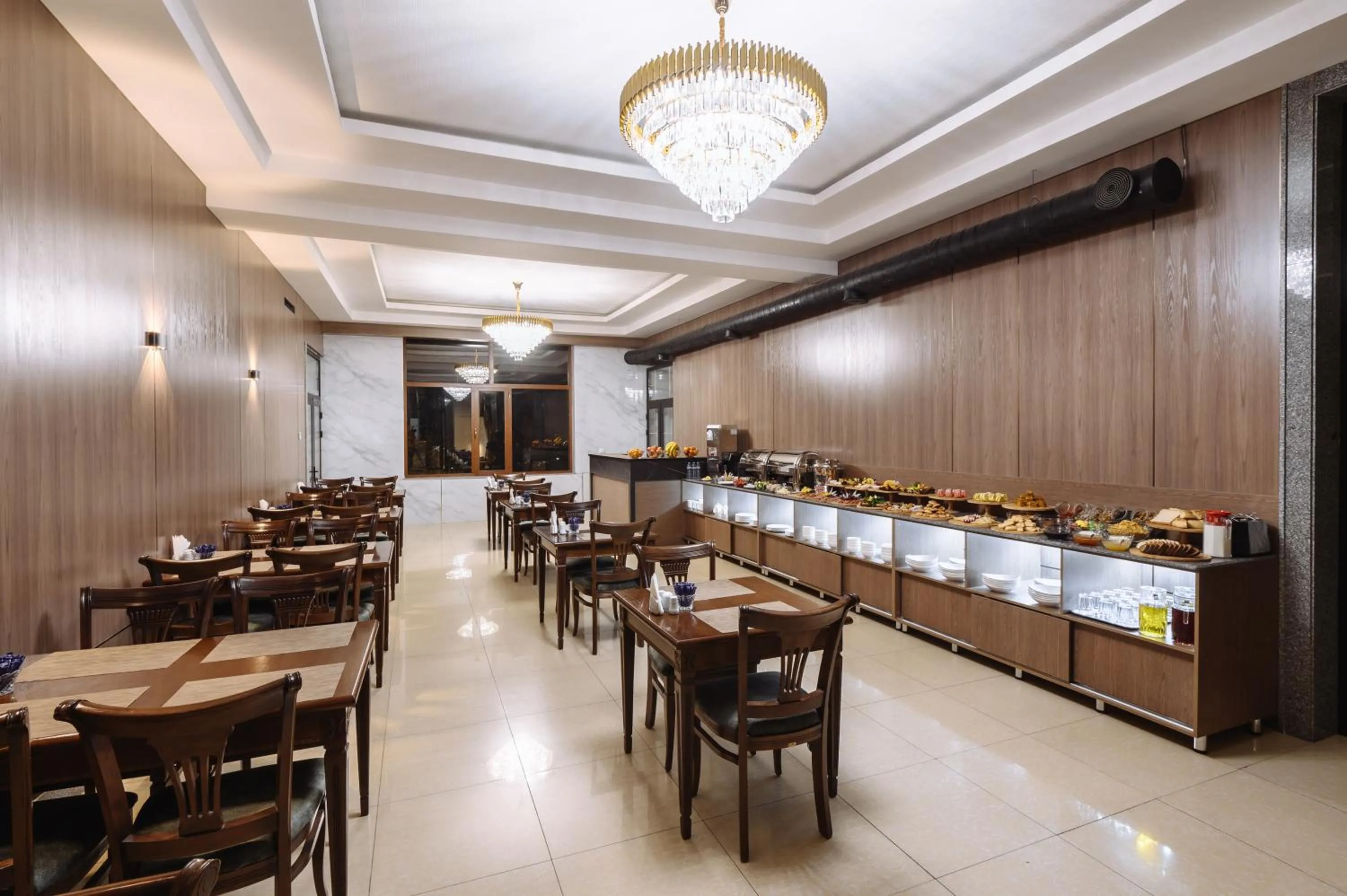 Restaurant/places to eat in Sofiya Tashkent Hotel