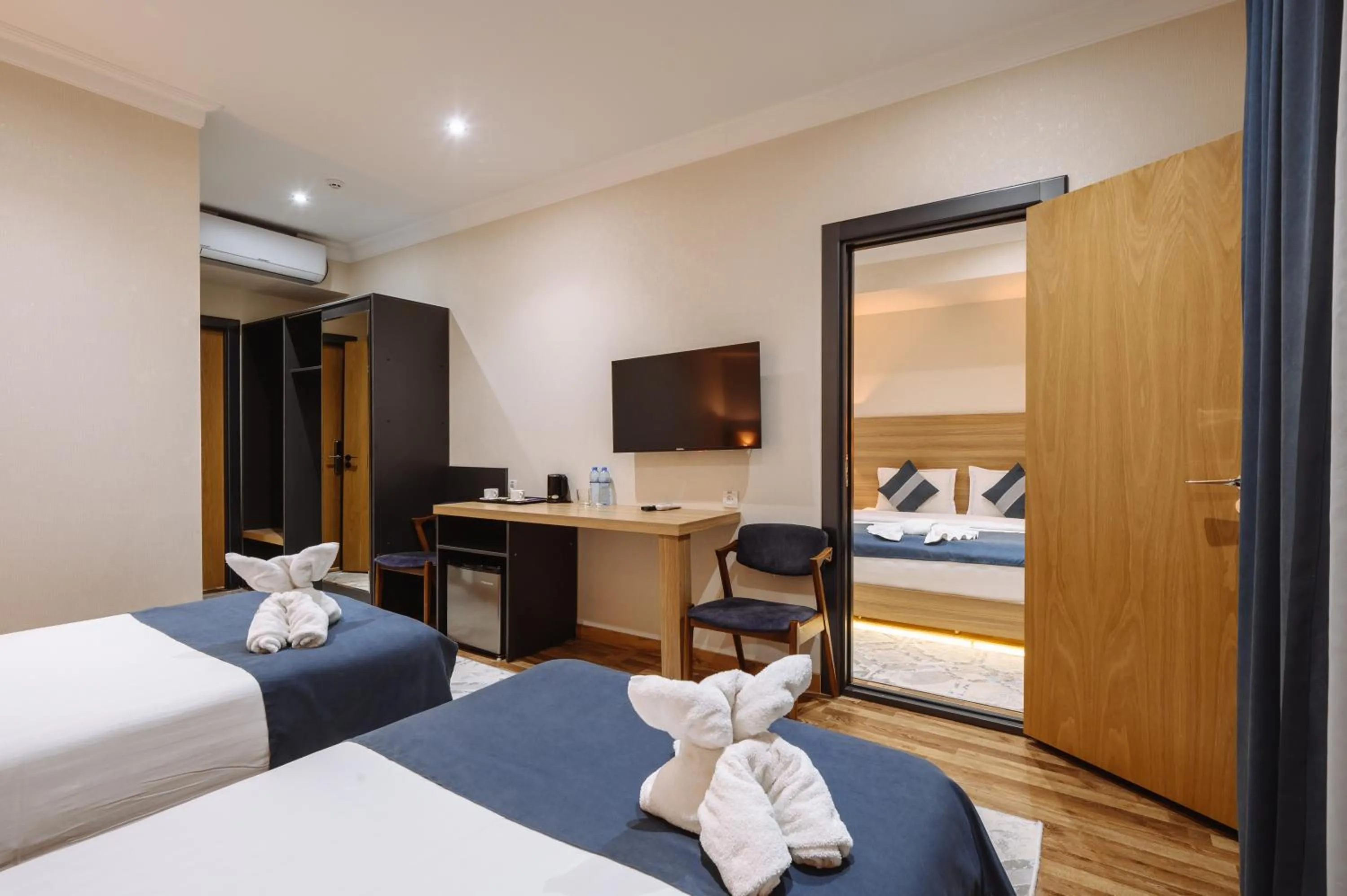 TV and multimedia, Bed in Sofiya Tashkent Hotel