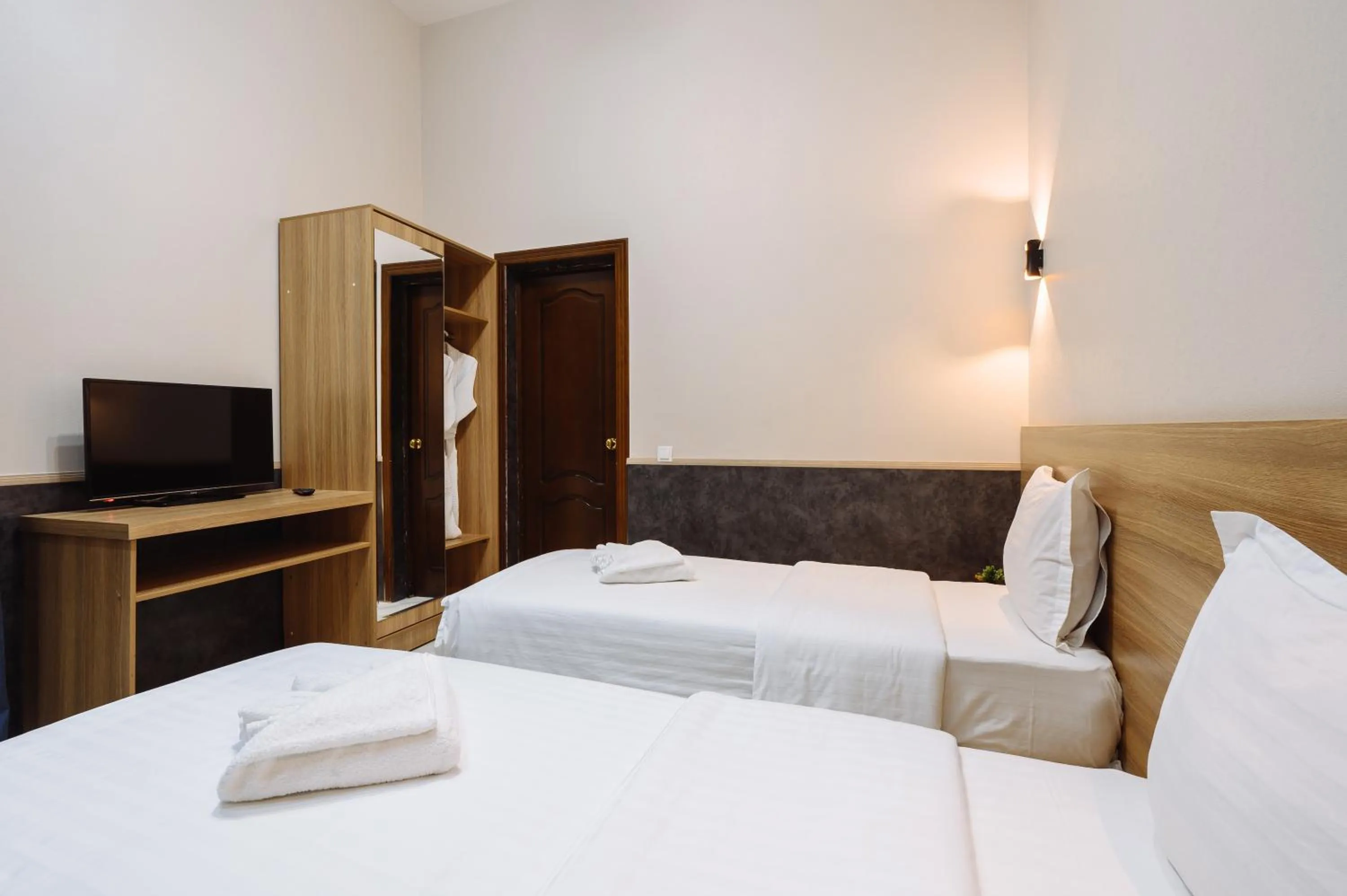 TV and multimedia, Bed in Sofiya Tashkent Hotel