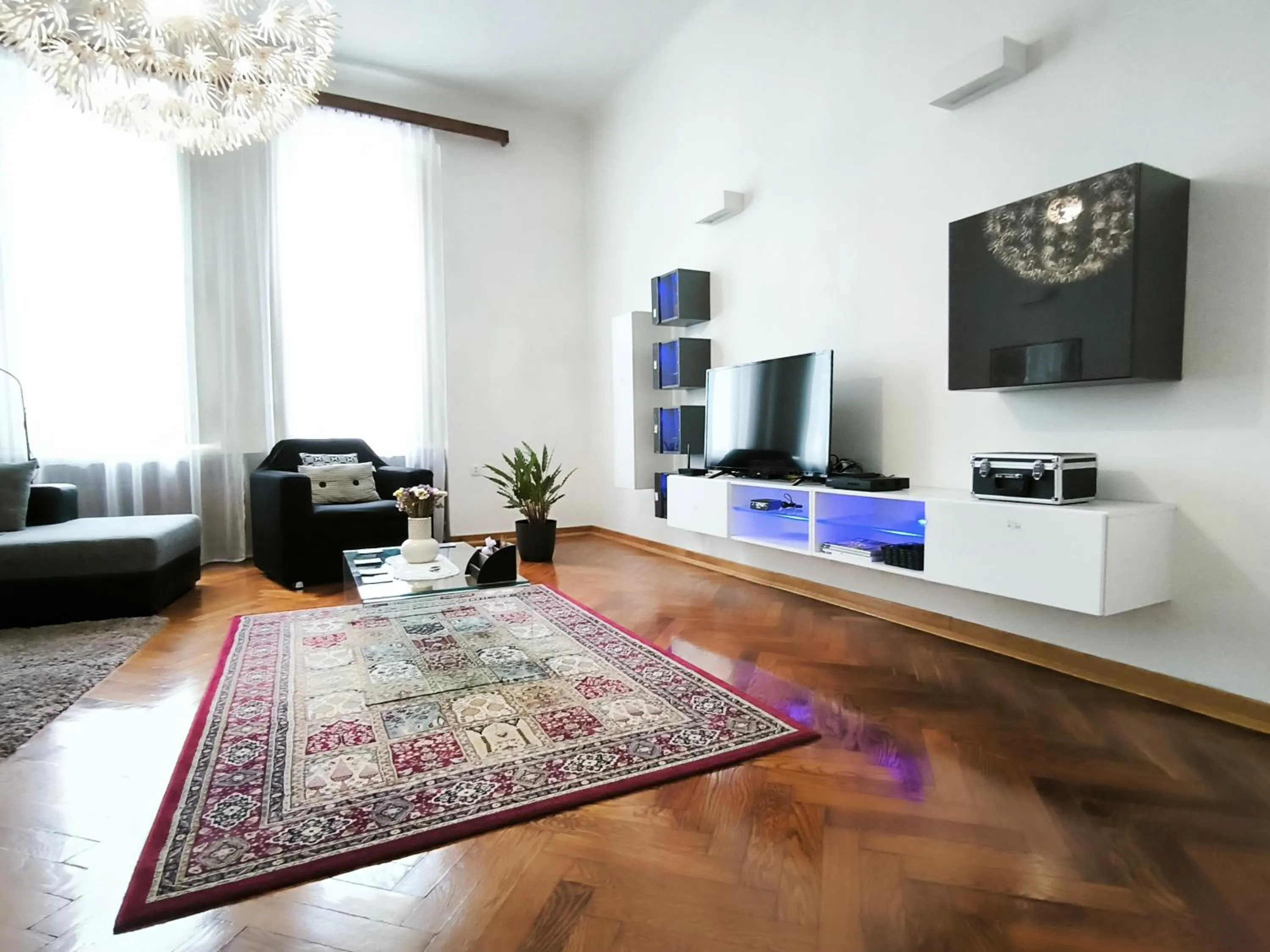 Konzul -Top apartment, strict center, parking