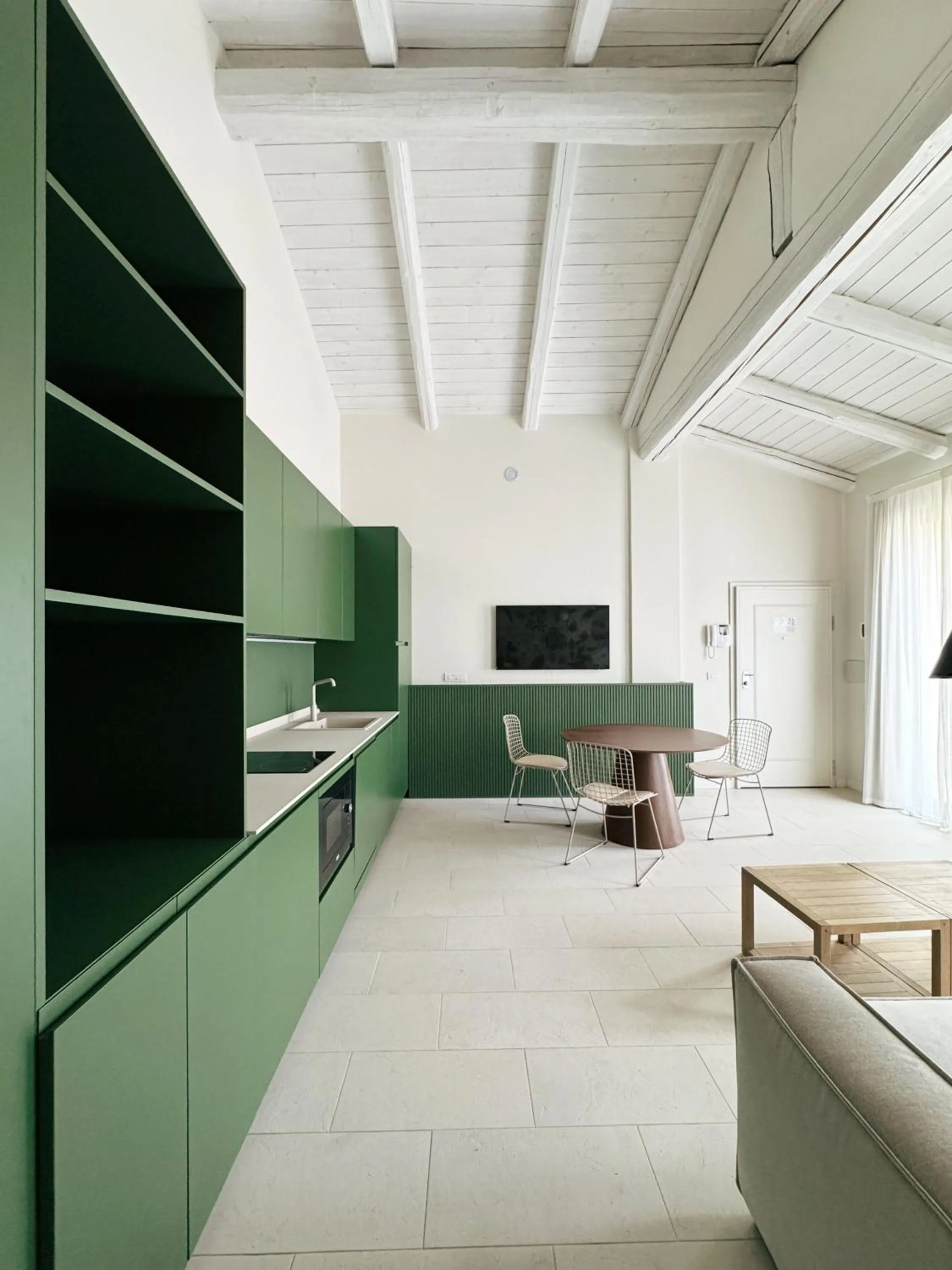 TV and multimedia in Carducci Residence - by Bologna Residences
