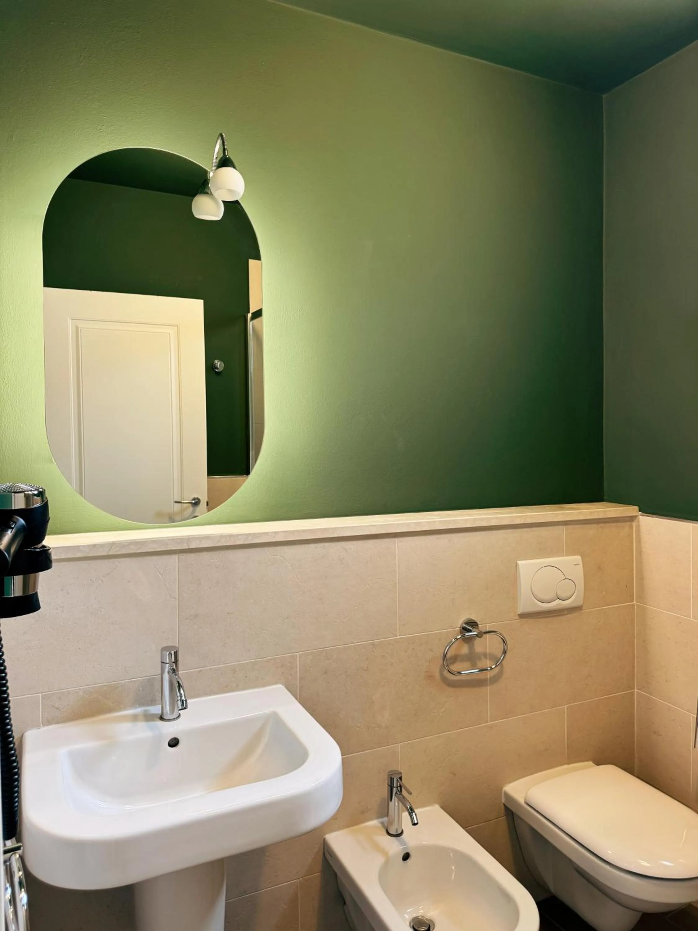 Toilet in Carducci Residence - by Bologna Residences