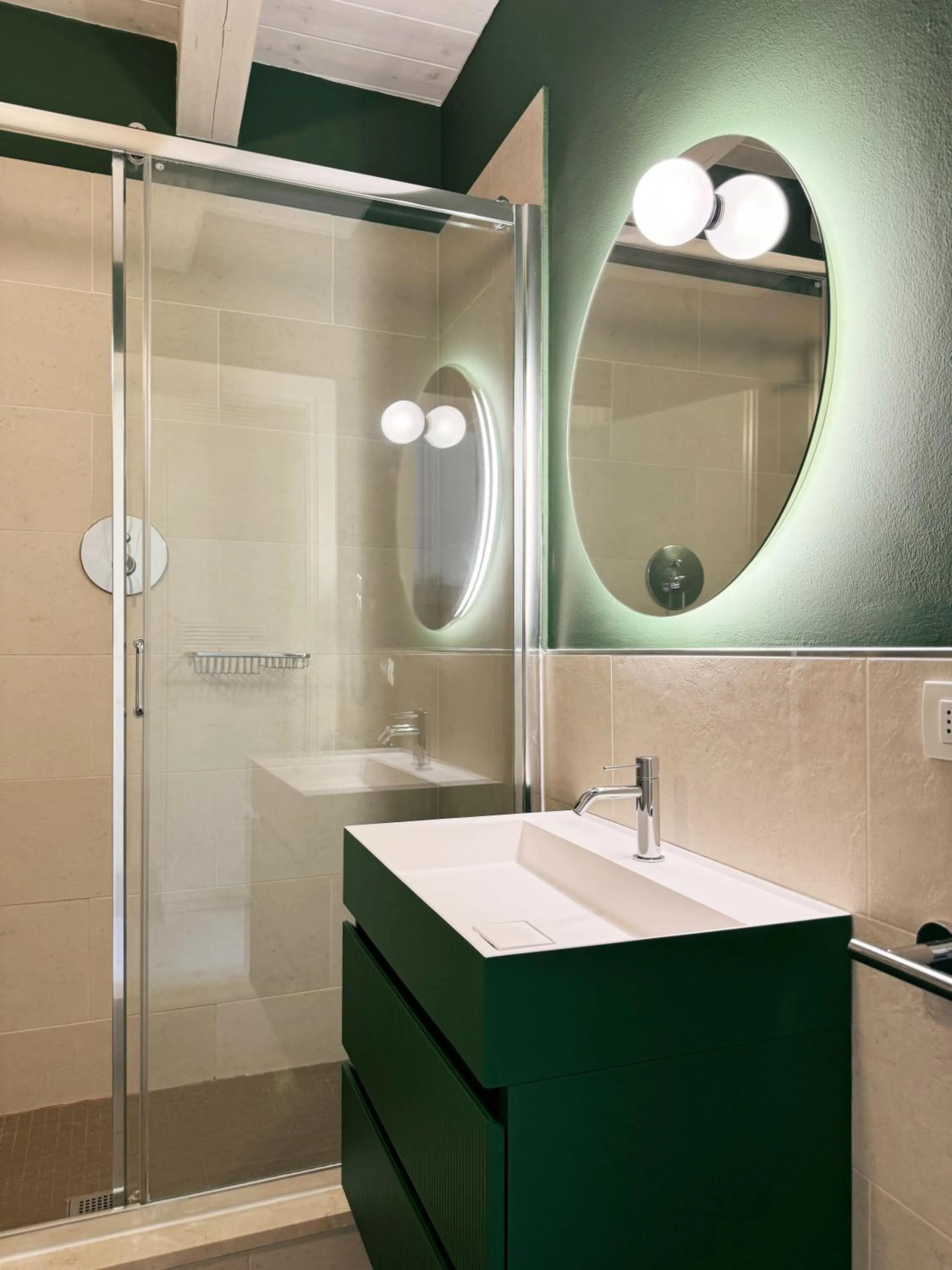 Shower in Carducci Residence - by Bologna Residences
