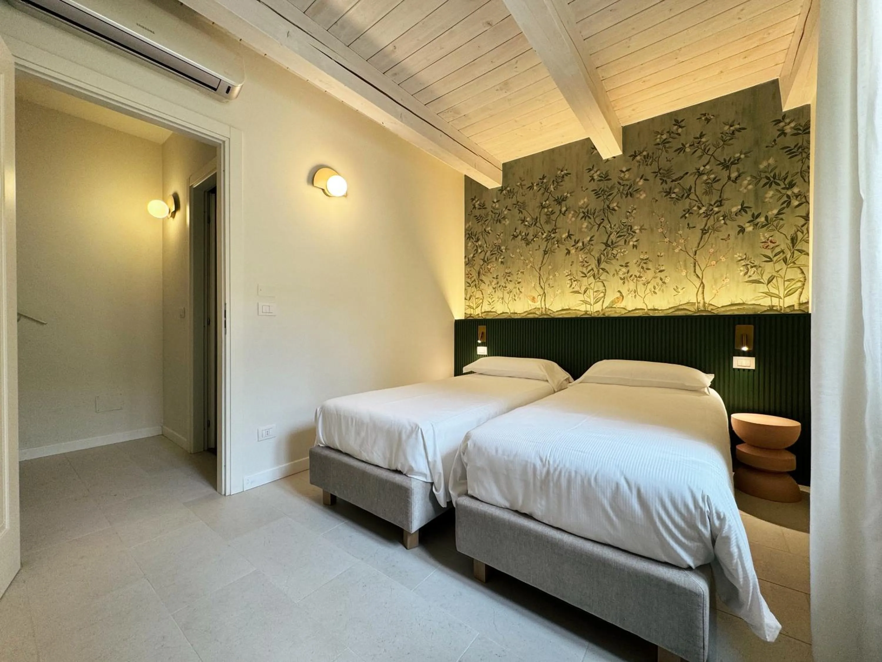 Bed in Carducci Residence - by Bologna Residences