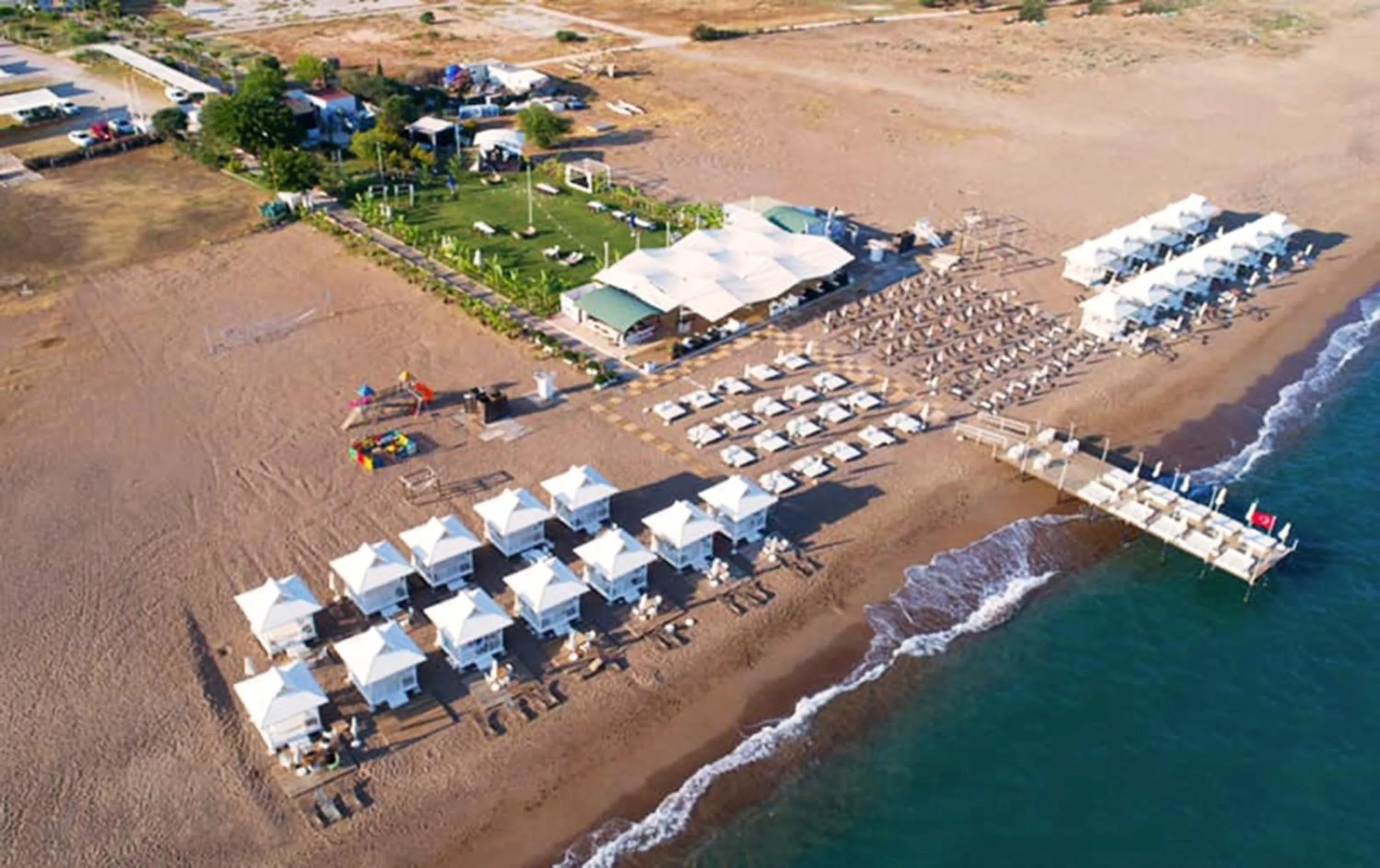 Beach in Mrt Suites Lara