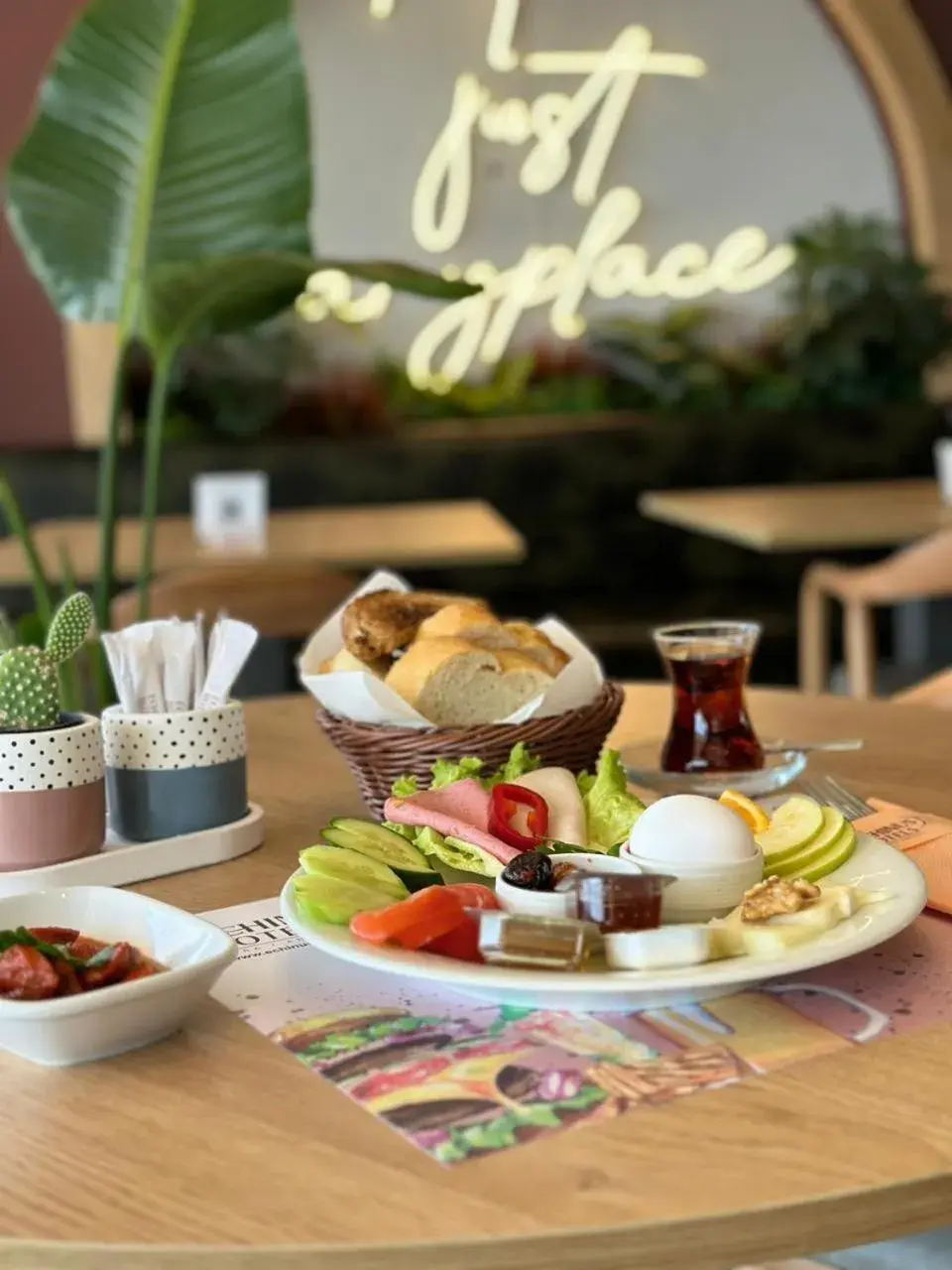 Breakfast in Mrt Suites Lara Breakfast in Mrt Suites Lara