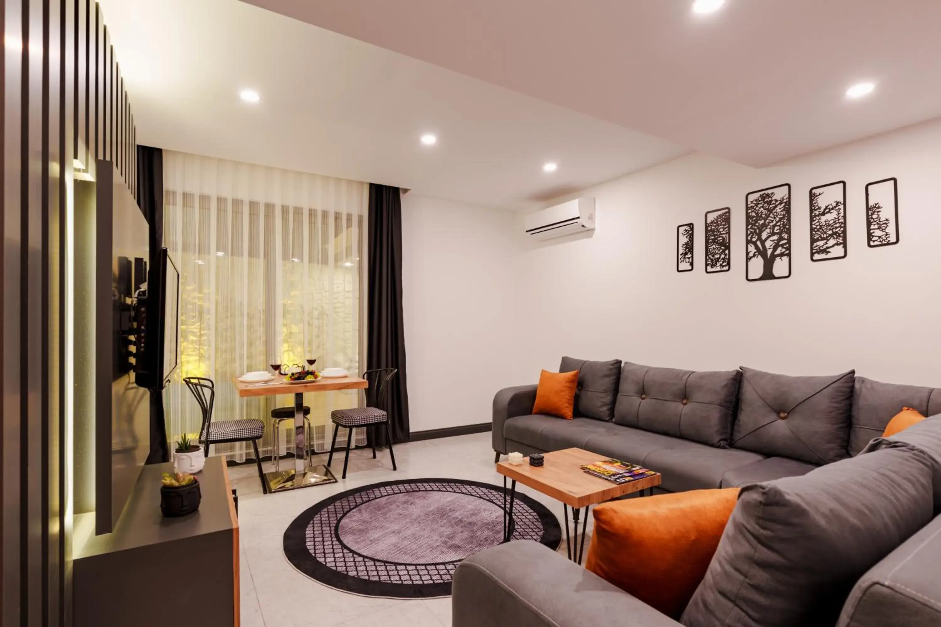 Living room in Mrt Suites Lara Living room in Mrt Suites Lara