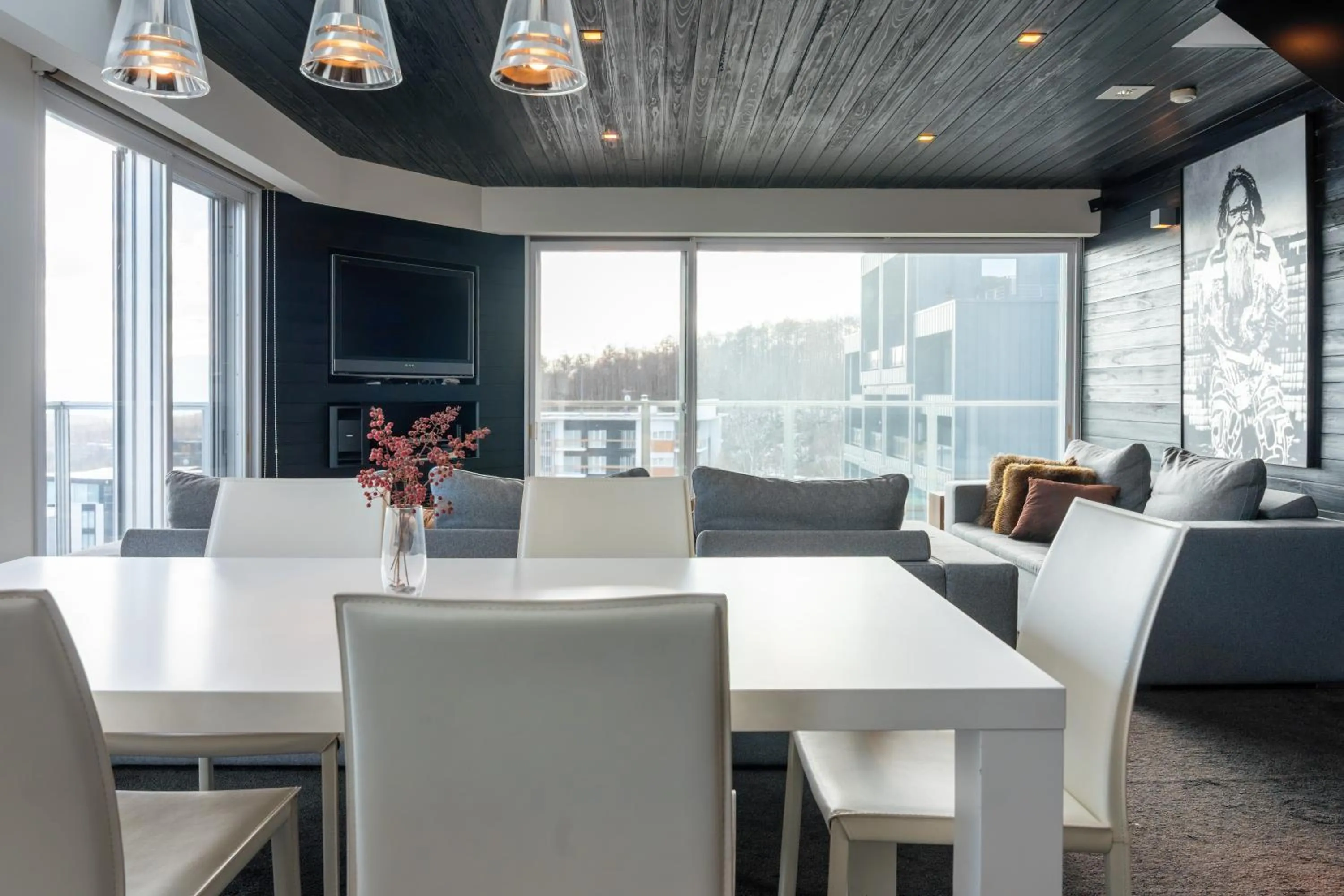 Living room in The Setsumon