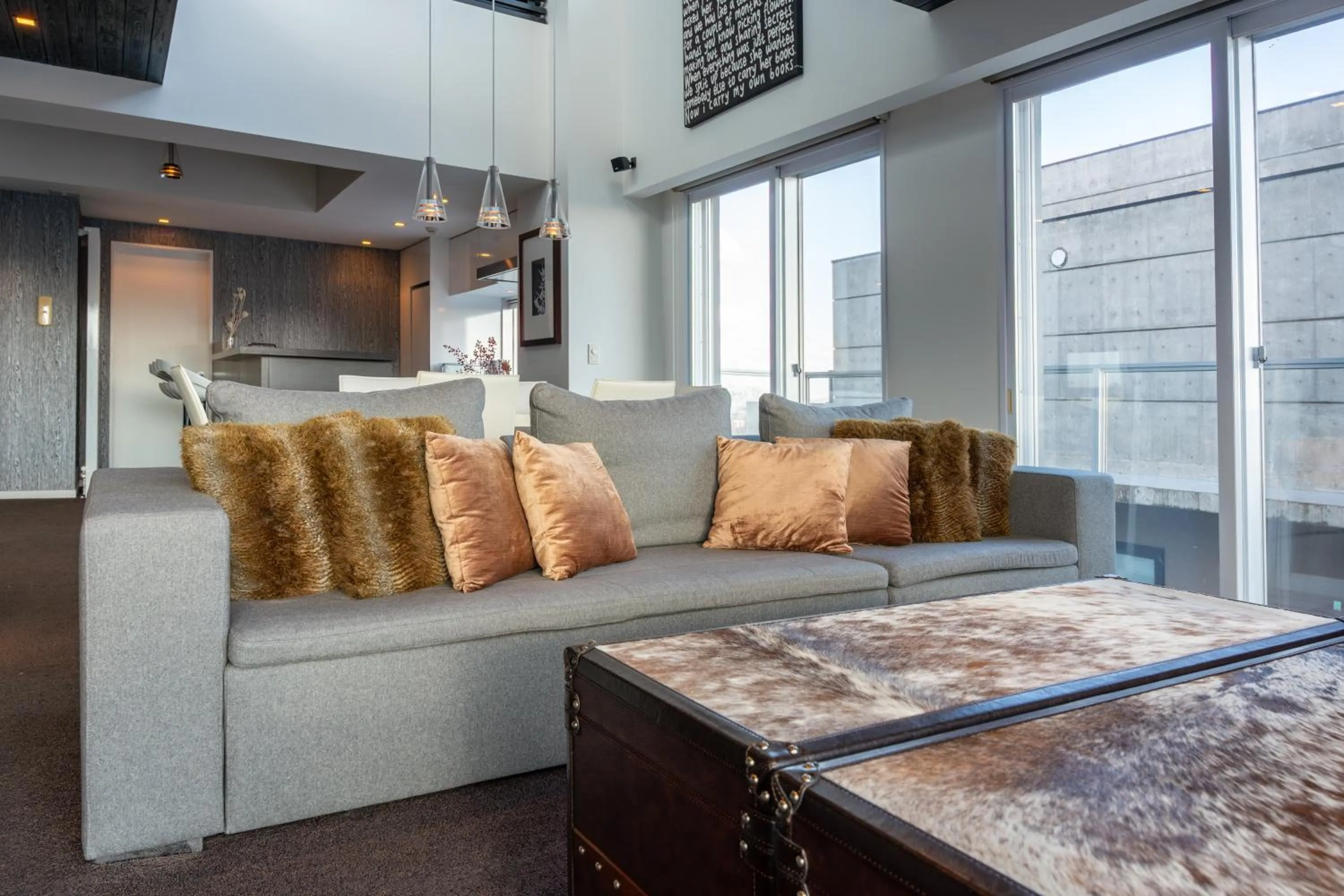 Living room in The Setsumon