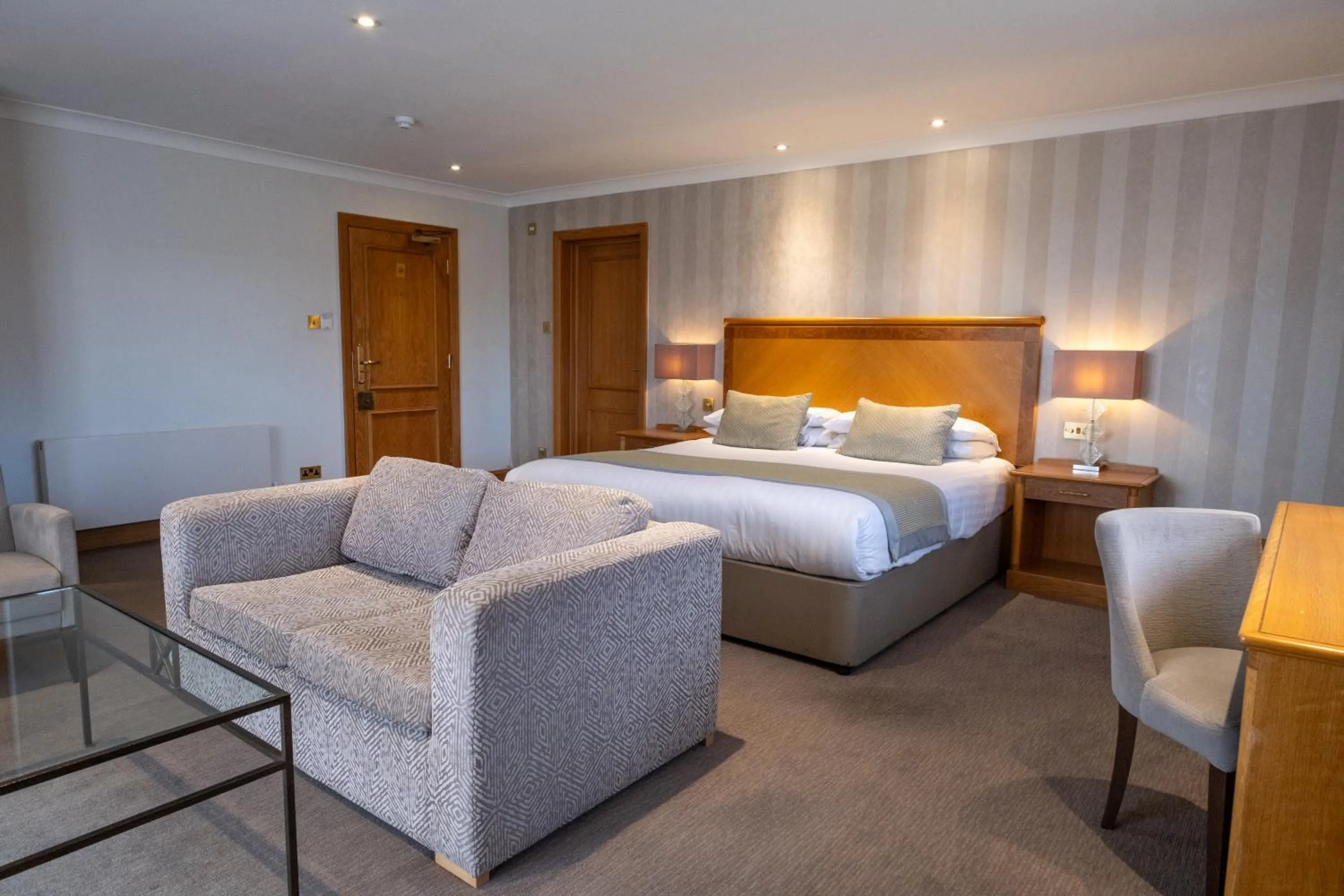 Patio, Bed in Dale Hill Hotel