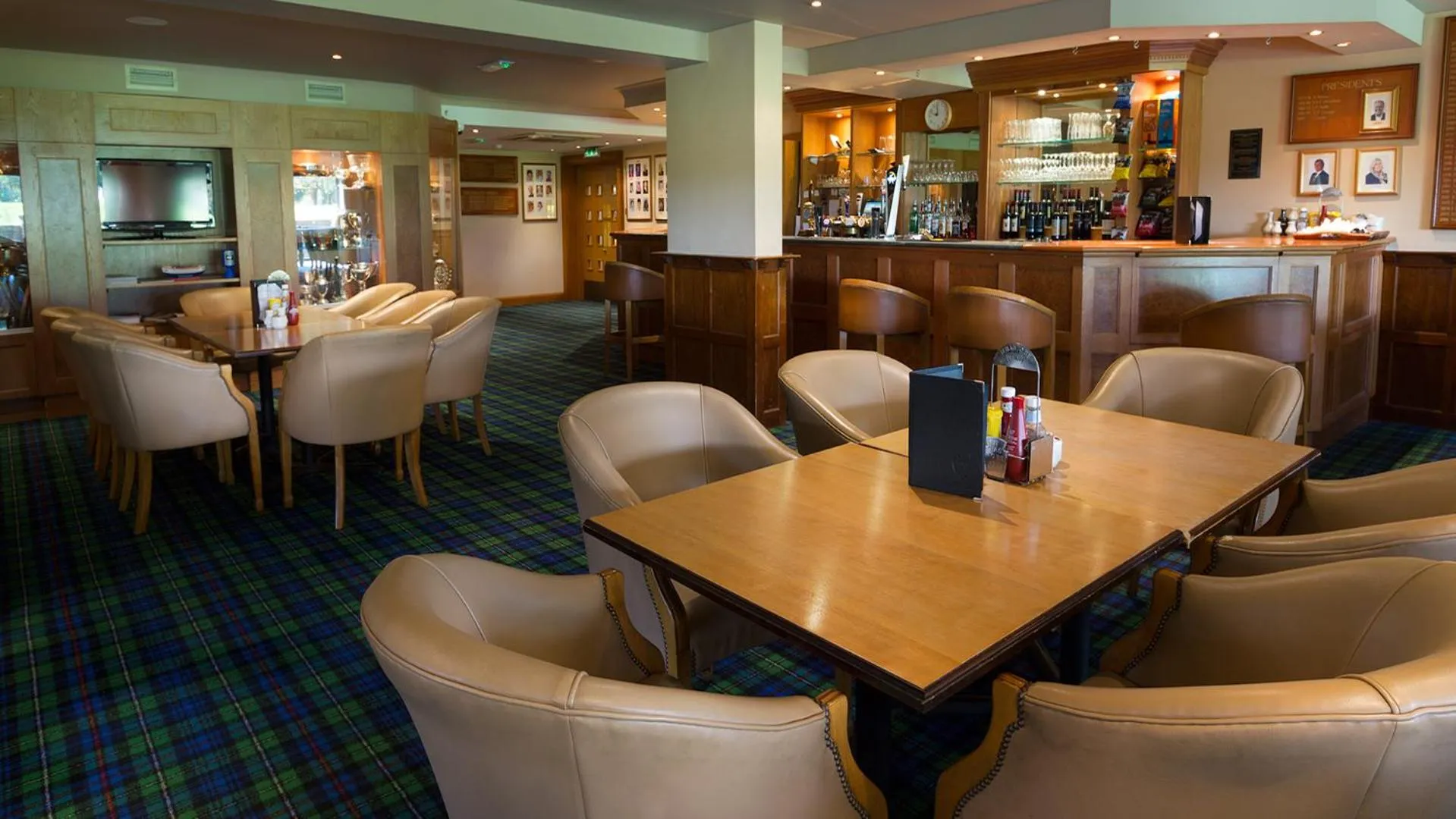 Lounge or bar in Dale Hill Hotel
