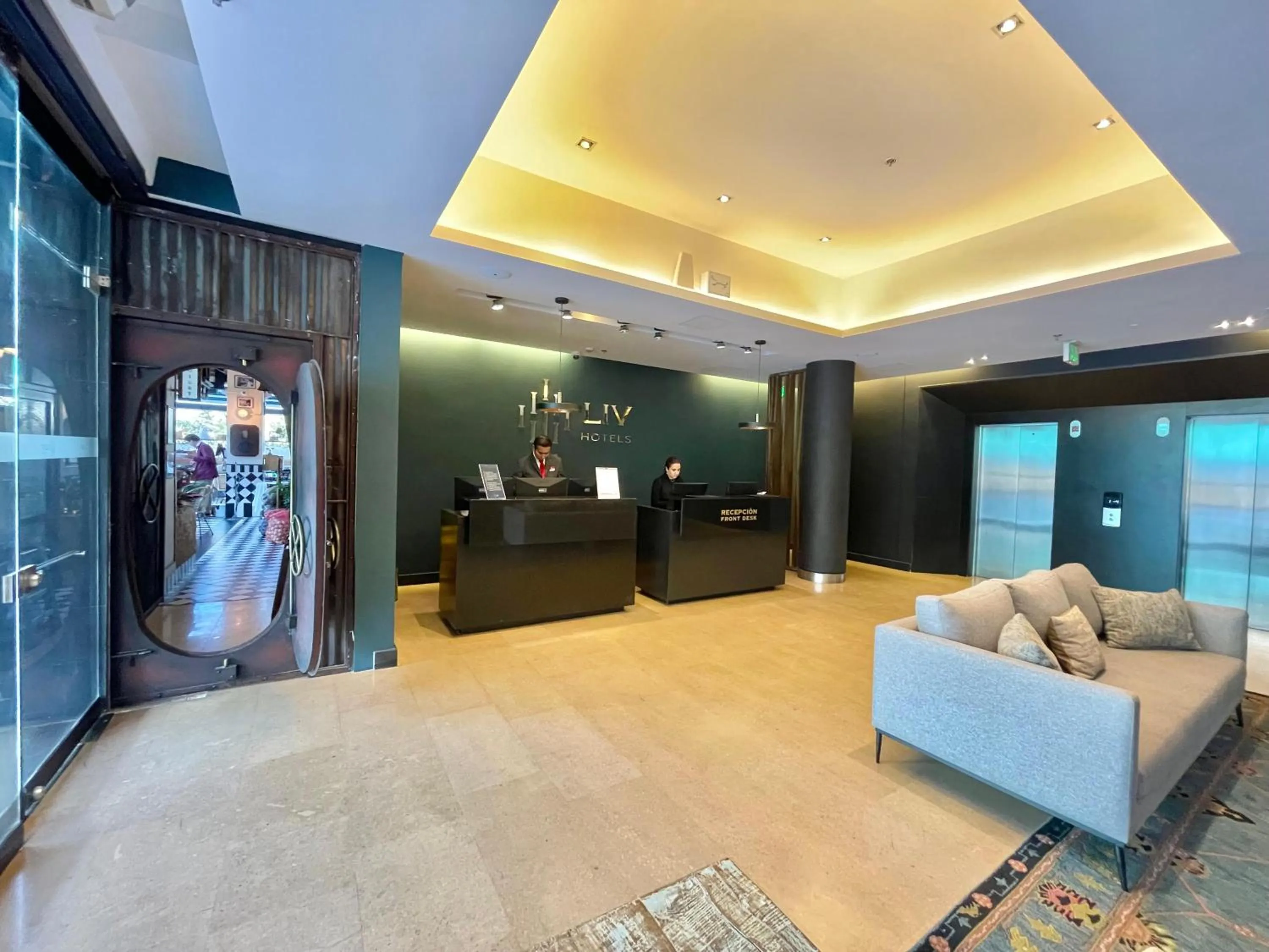 Lobby or reception in Liv Zona G Hotel By Sarasti