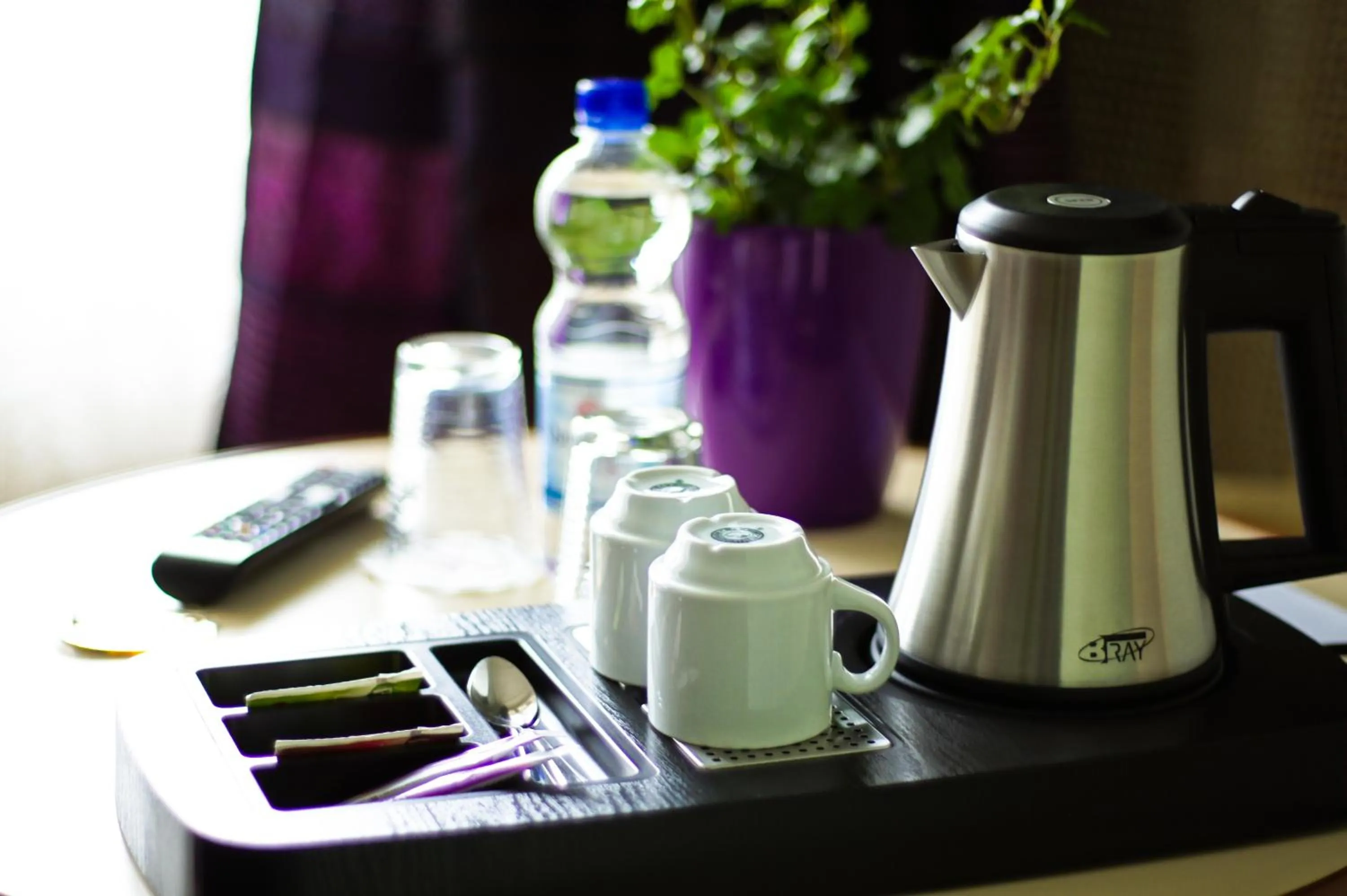 Coffee/tea facilities in Hotel Corel