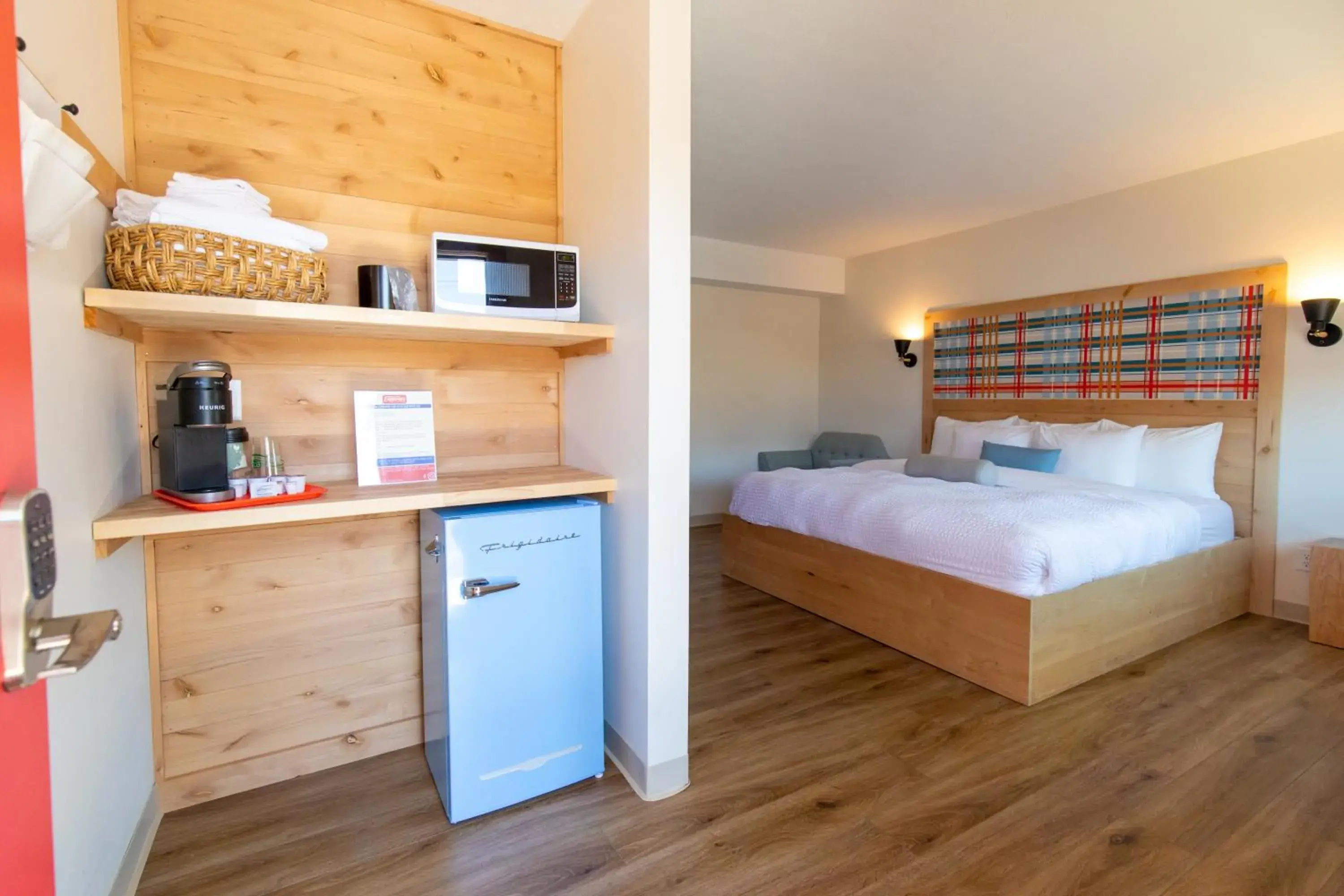 Photo of the whole room, Bed in Explorer Rest & Recreation Photo of the whole room, Bed in Explorer Rest & Recreation