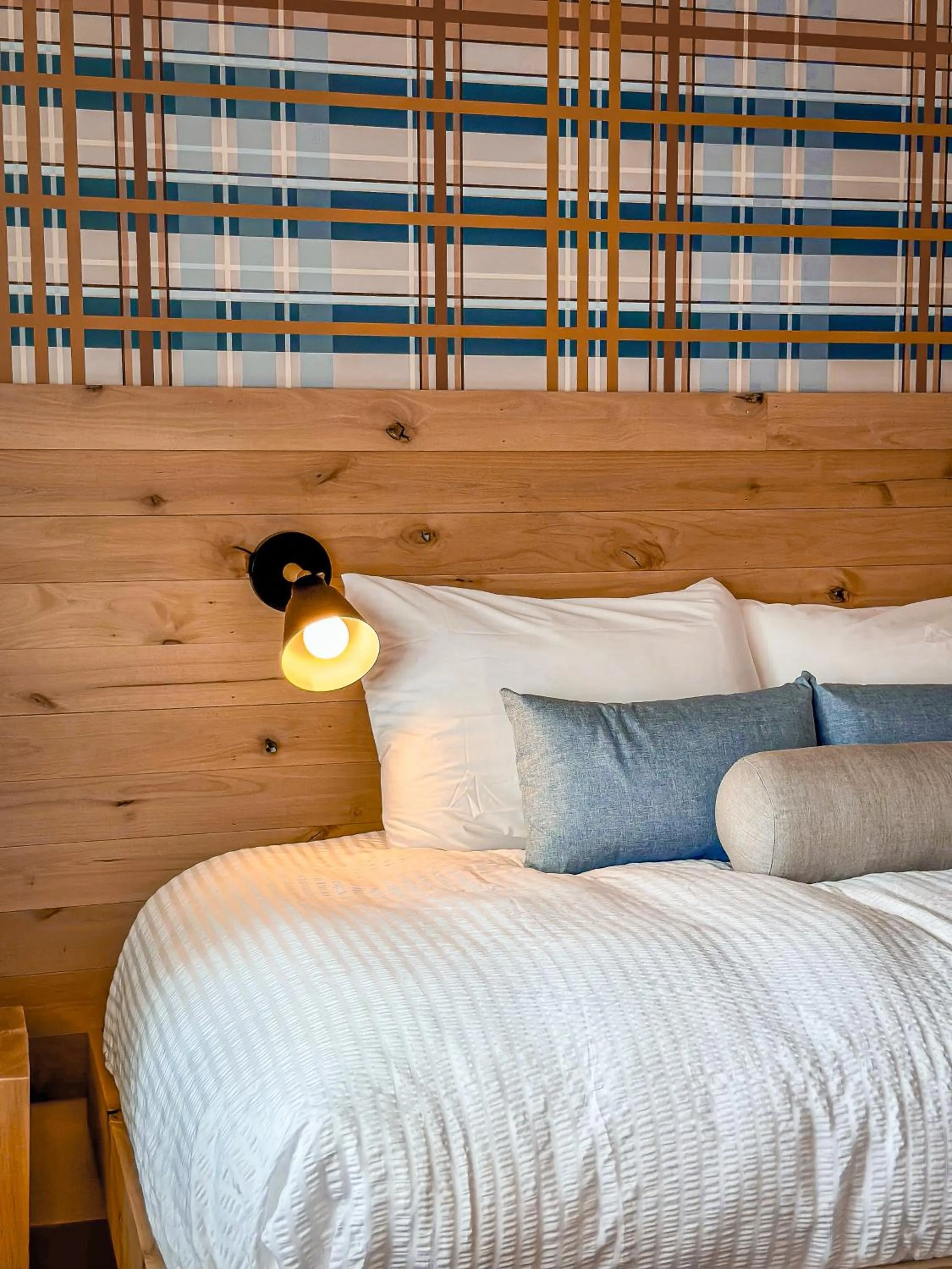 Bedroom, Bed in Explorer Rest & Recreation