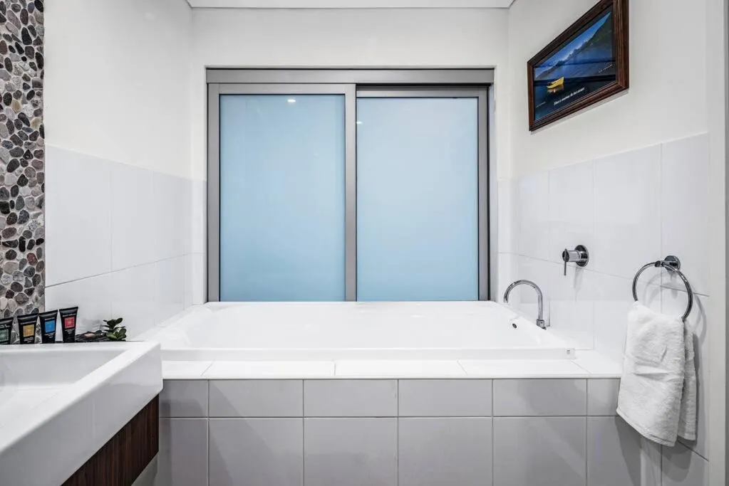 Penthouse 406 The Frontage Victor Harbor