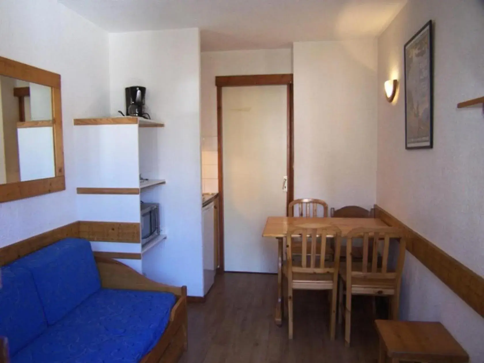 Chalet Club Iv - Blanchot - Studio·Proches des pistes et commerces·Balcon MAE-2334 Chalet Club Iv - Blanchot - Studio·Proches des pistes et commerces·Balcon MAE-2334