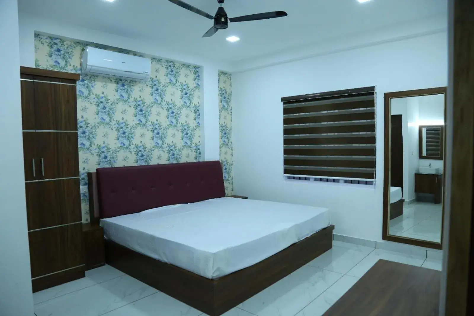 Bed in Kurianplackal Residency Bed in Kurianplackal Residency