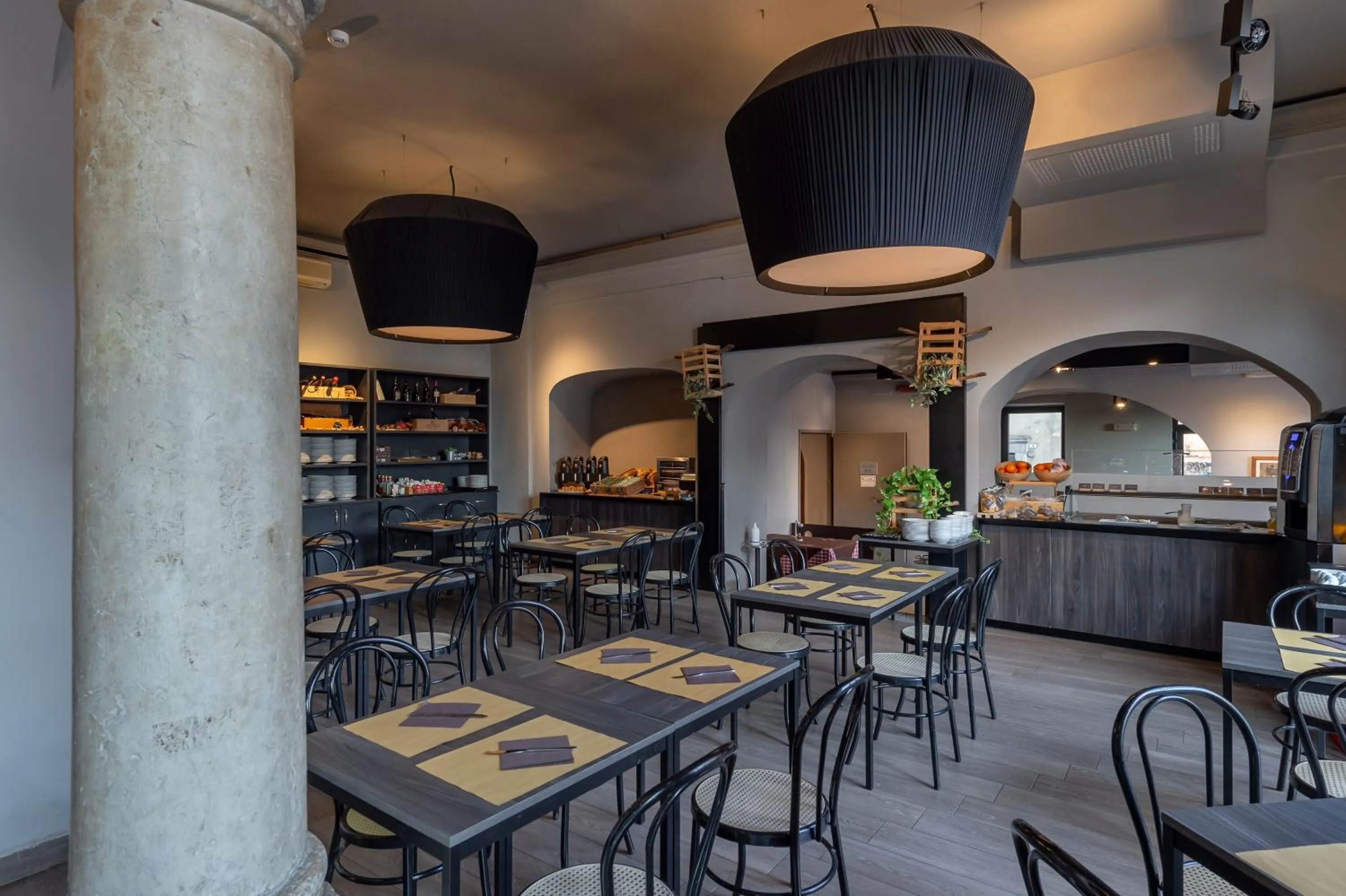 Restaurant/places to eat in Ca' Tazzoli