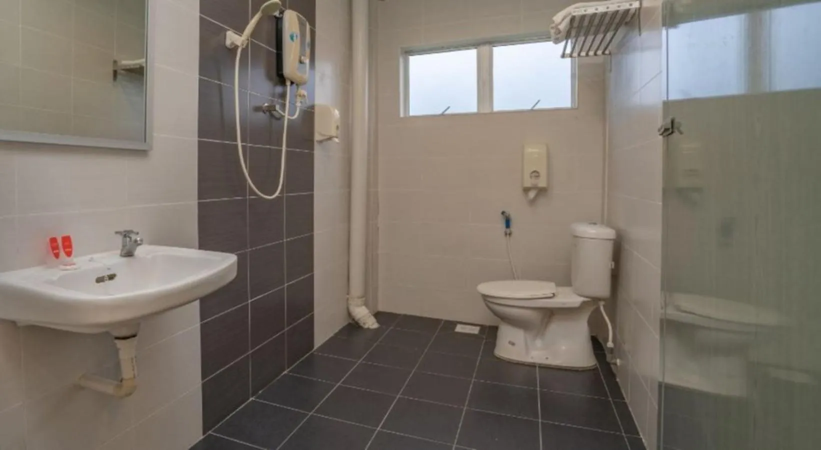 Bathroom in Hotel The Island