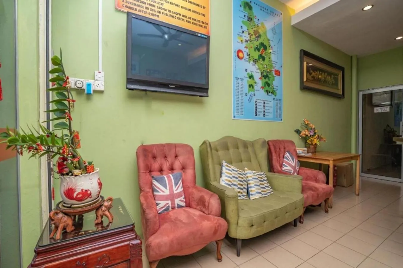 Lobby or reception in Hotel The Island